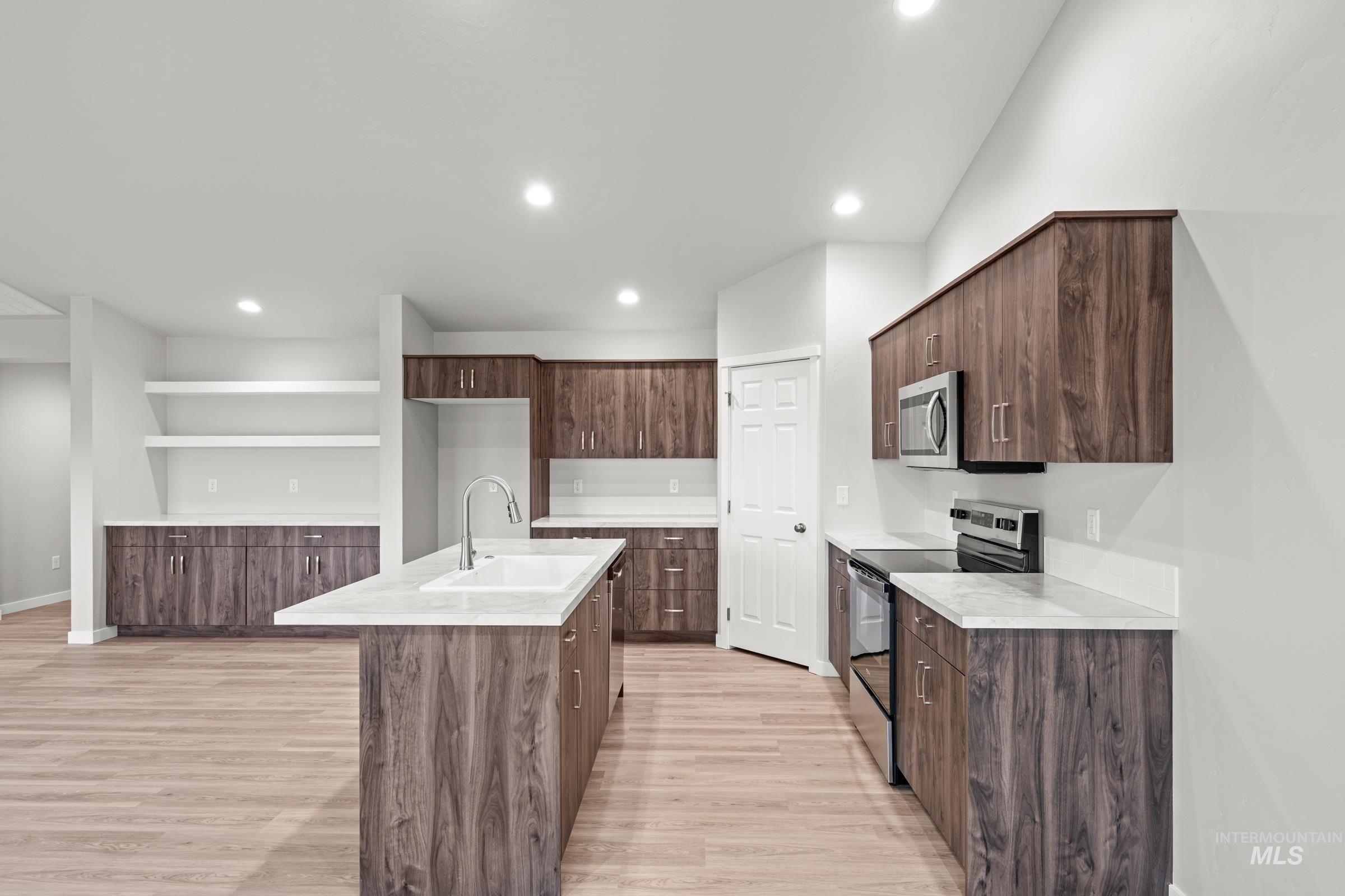 3536 E Boxelder Dr, Nampa, Idaho 83686, 4 Bedrooms, 2 Bathrooms, Residential For Sale, Price $439,990,MLS 98992513