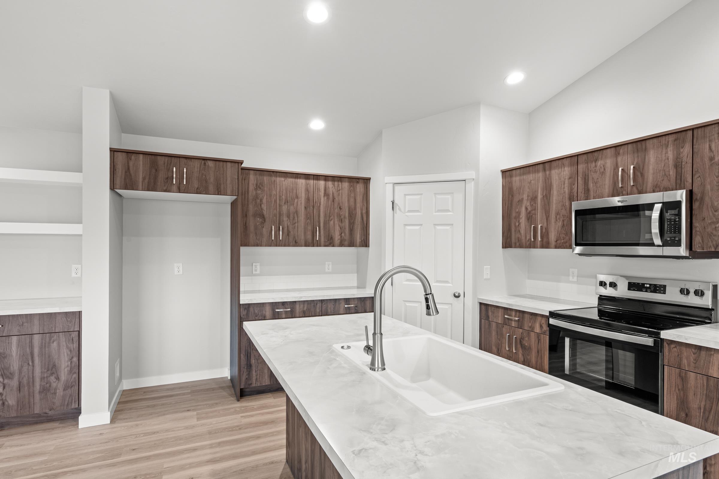 3536 E Boxelder Dr, Nampa, Idaho 83686, 4 Bedrooms, 2 Bathrooms, Residential For Sale, Price $439,990,MLS 98992513
