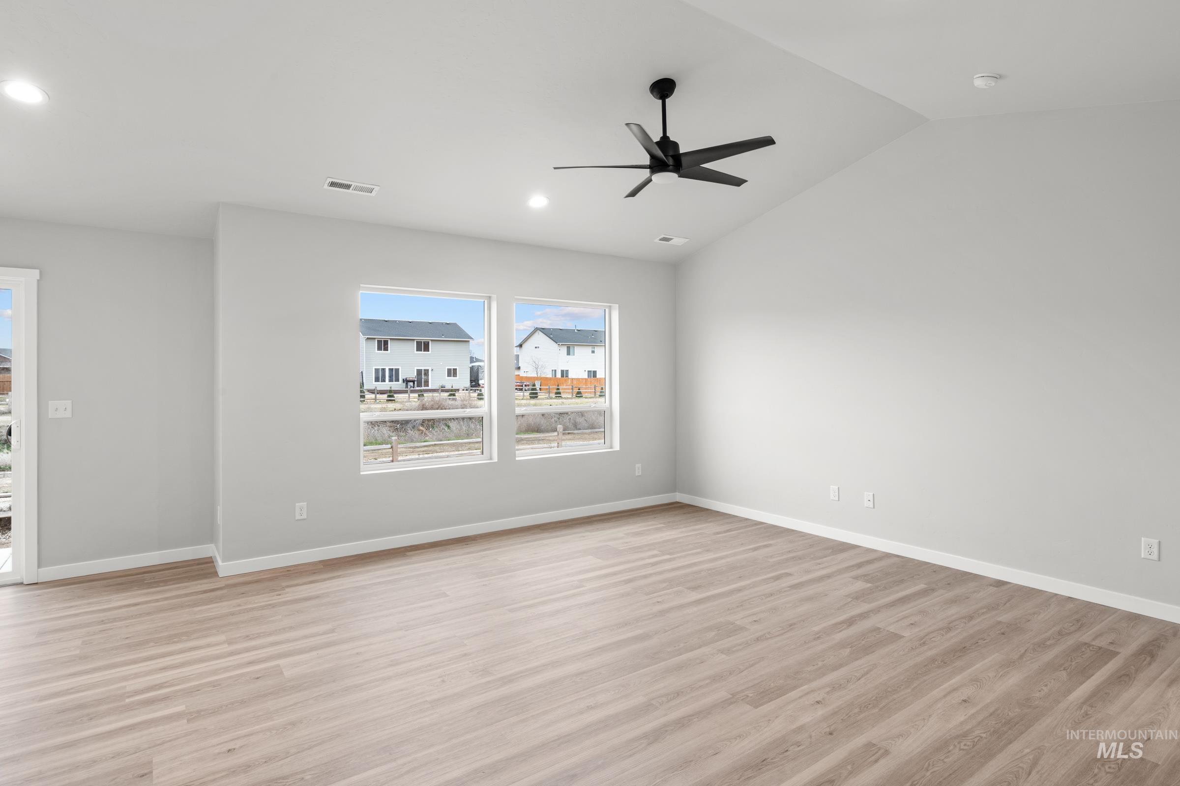 3536 E Boxelder Dr, Nampa, Idaho 83686, 4 Bedrooms, 2 Bathrooms, Residential For Sale, Price $439,990,MLS 98992513