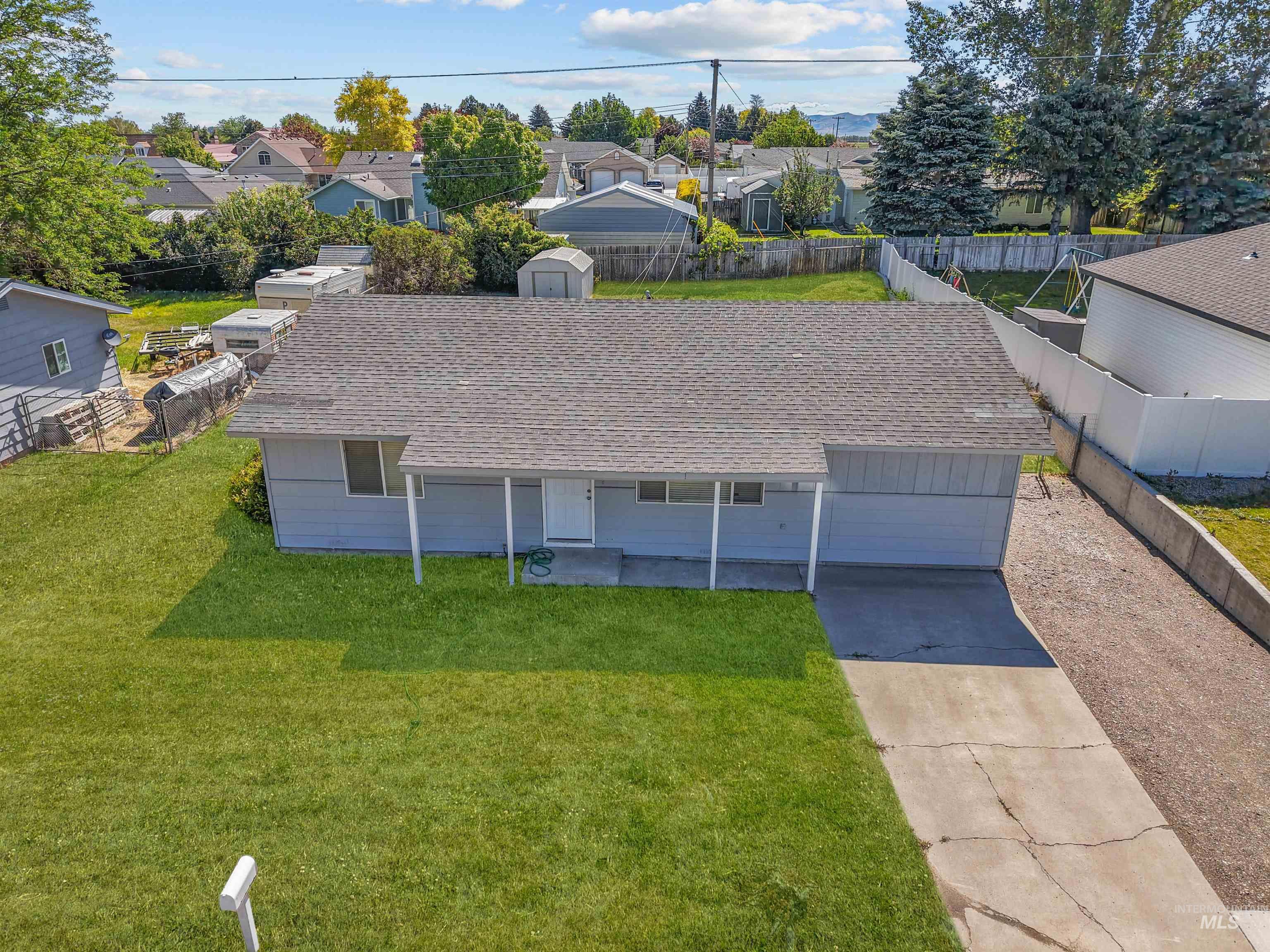 2941 Almo Ave, Burley, Idaho 83318, 3 Bedrooms, 1 Bathroom, Residential For Sale, Price $250,000,MLS 98992514