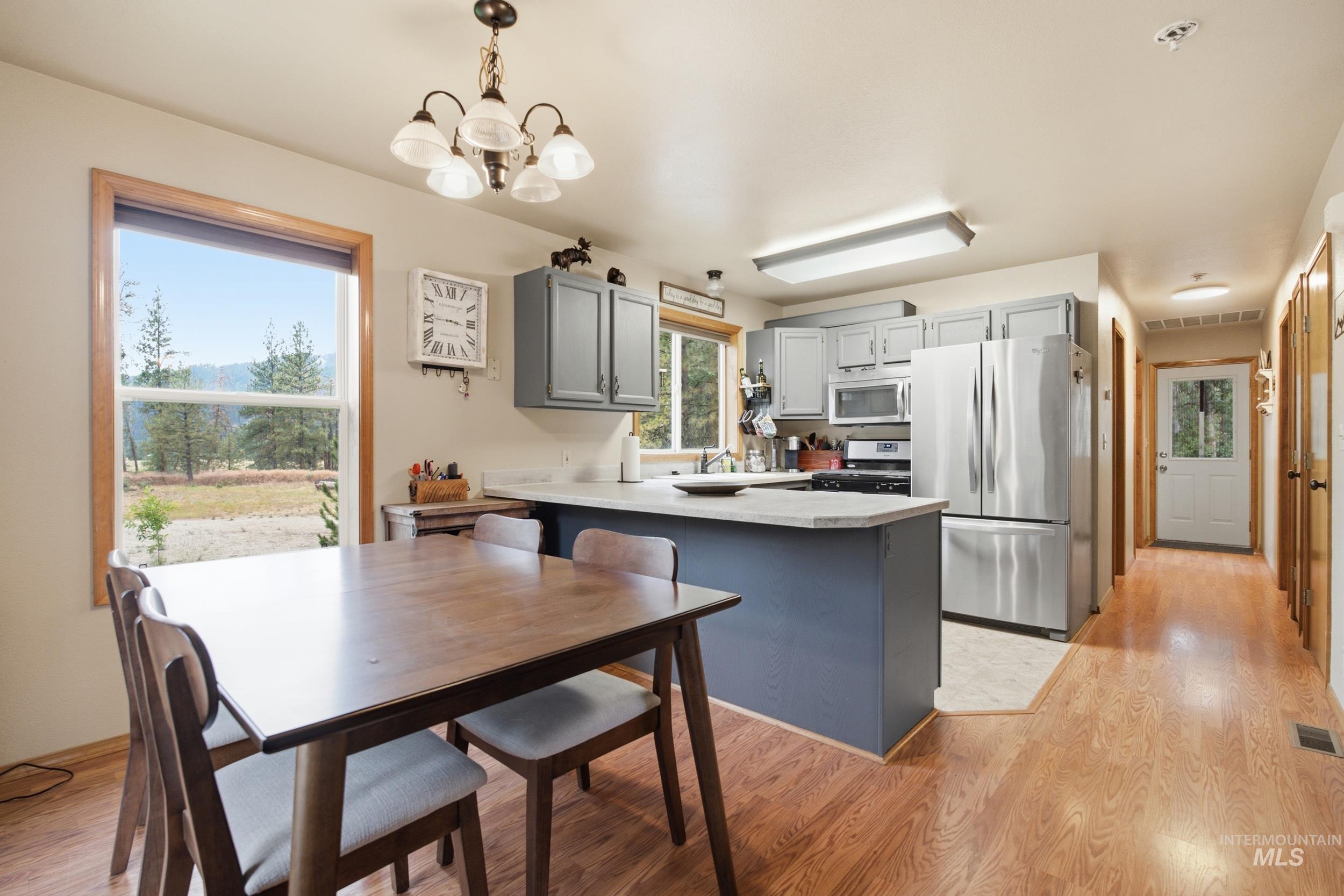 3980 N Pine Featherville Rd, Mountain Home, Idaho 83647, 3 Bedrooms, 1.5 Bathrooms, Residential For Sale, Price $800,000, 98992515