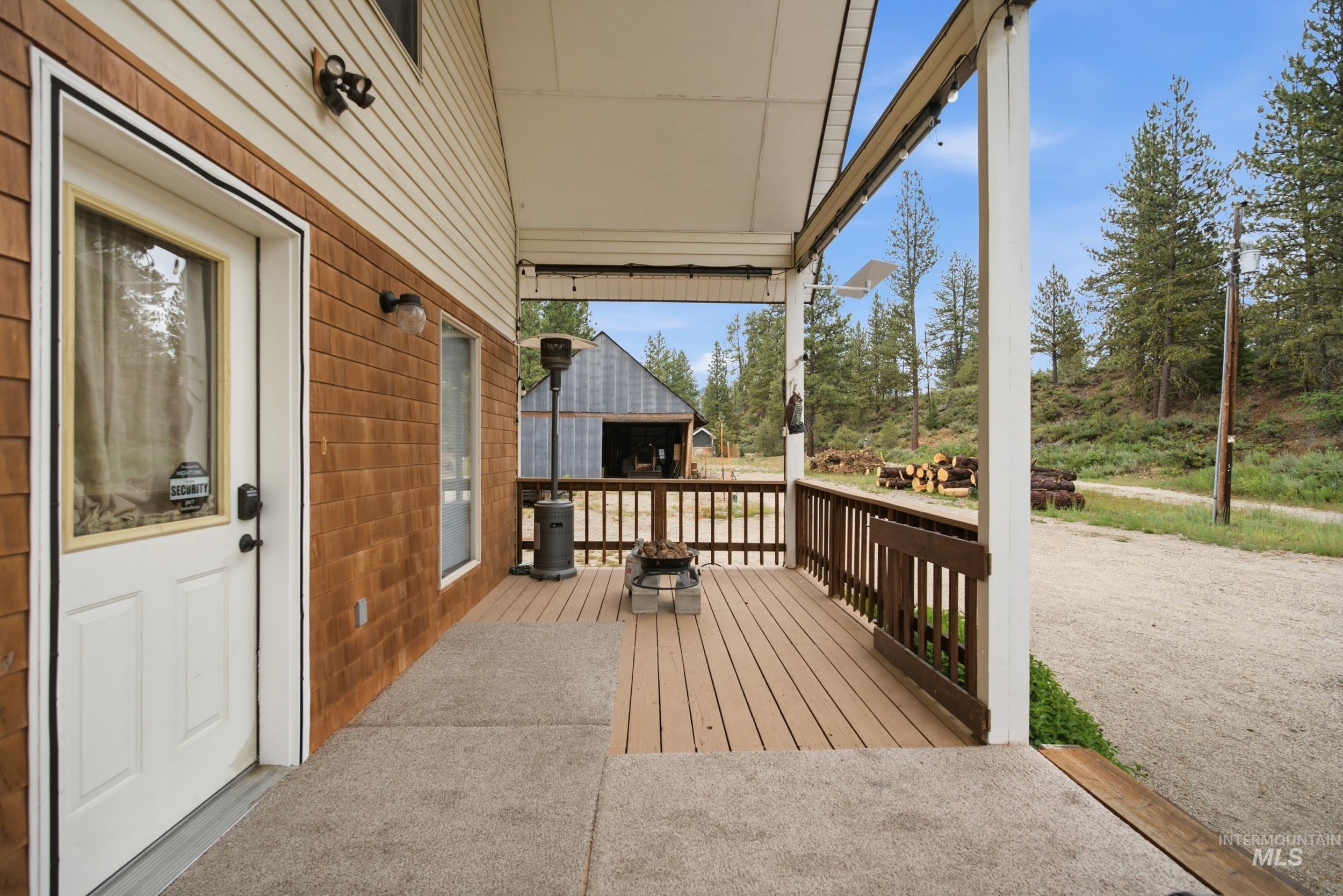 3980 N Pine Featherville Rd, Mountain Home, Idaho 83647, 3 Bedrooms, 1.5 Bathrooms, Residential For Sale, Price $800,000, 98992515