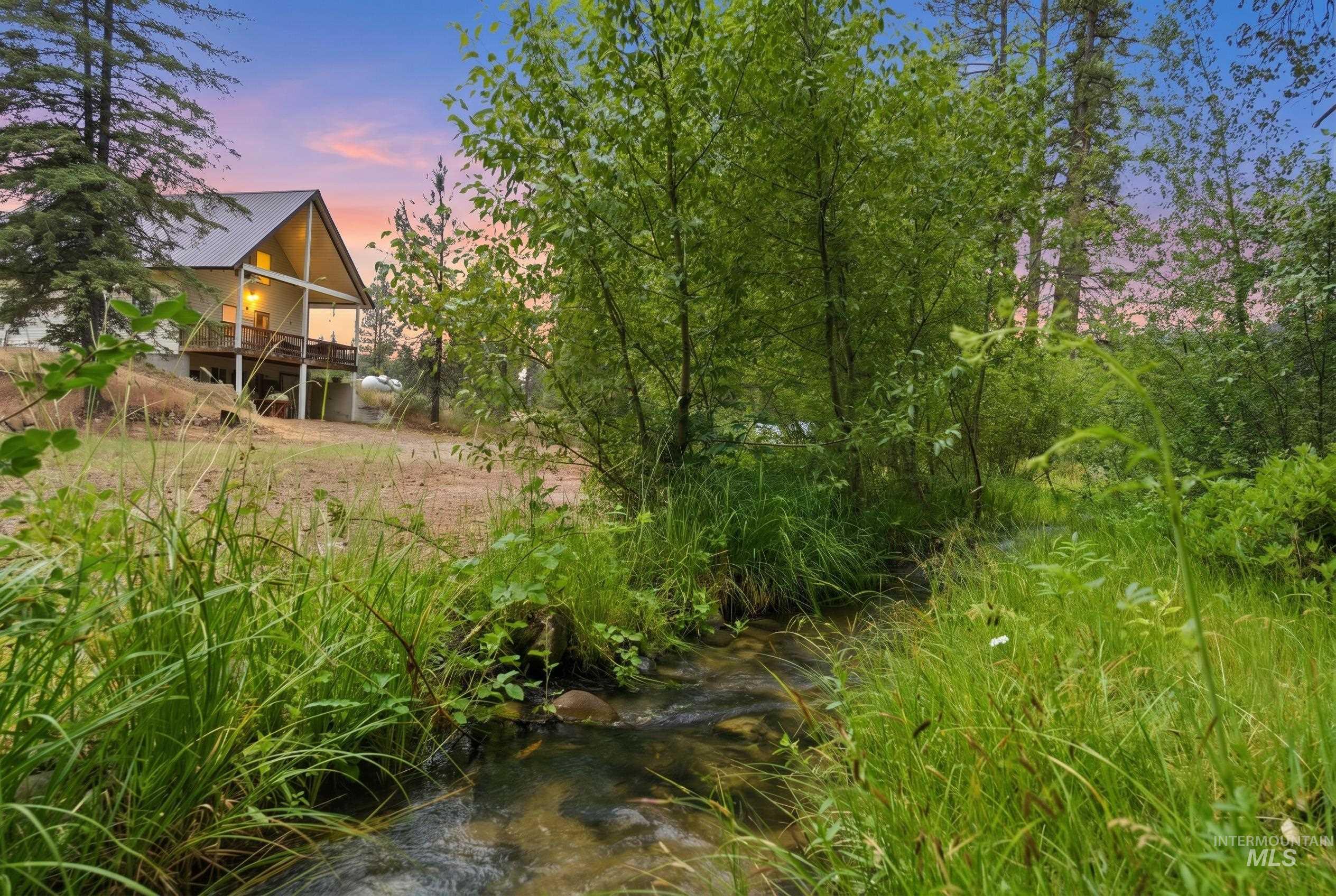 3980 N Pine Featherville Rd, Mountain Home, Idaho 83647, 3 Bedrooms, 1.5 Bathrooms, Residential For Sale, Price $800,000, 98992515