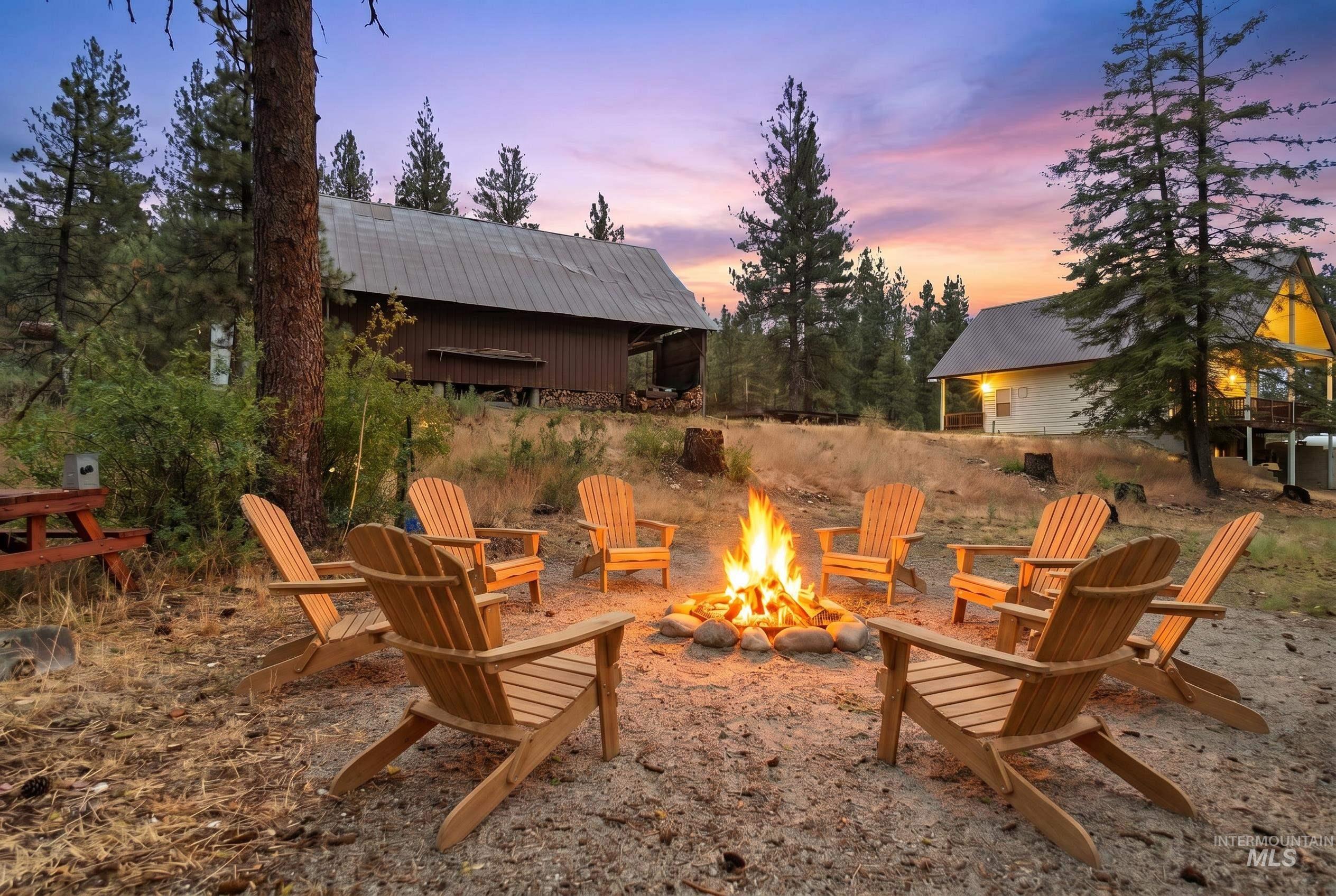 3980 N Pine Featherville Rd, Mountain Home, Idaho 83647, 3 Bedrooms, 1.5 Bathrooms, Residential For Sale, Price $800,000, 98992515
