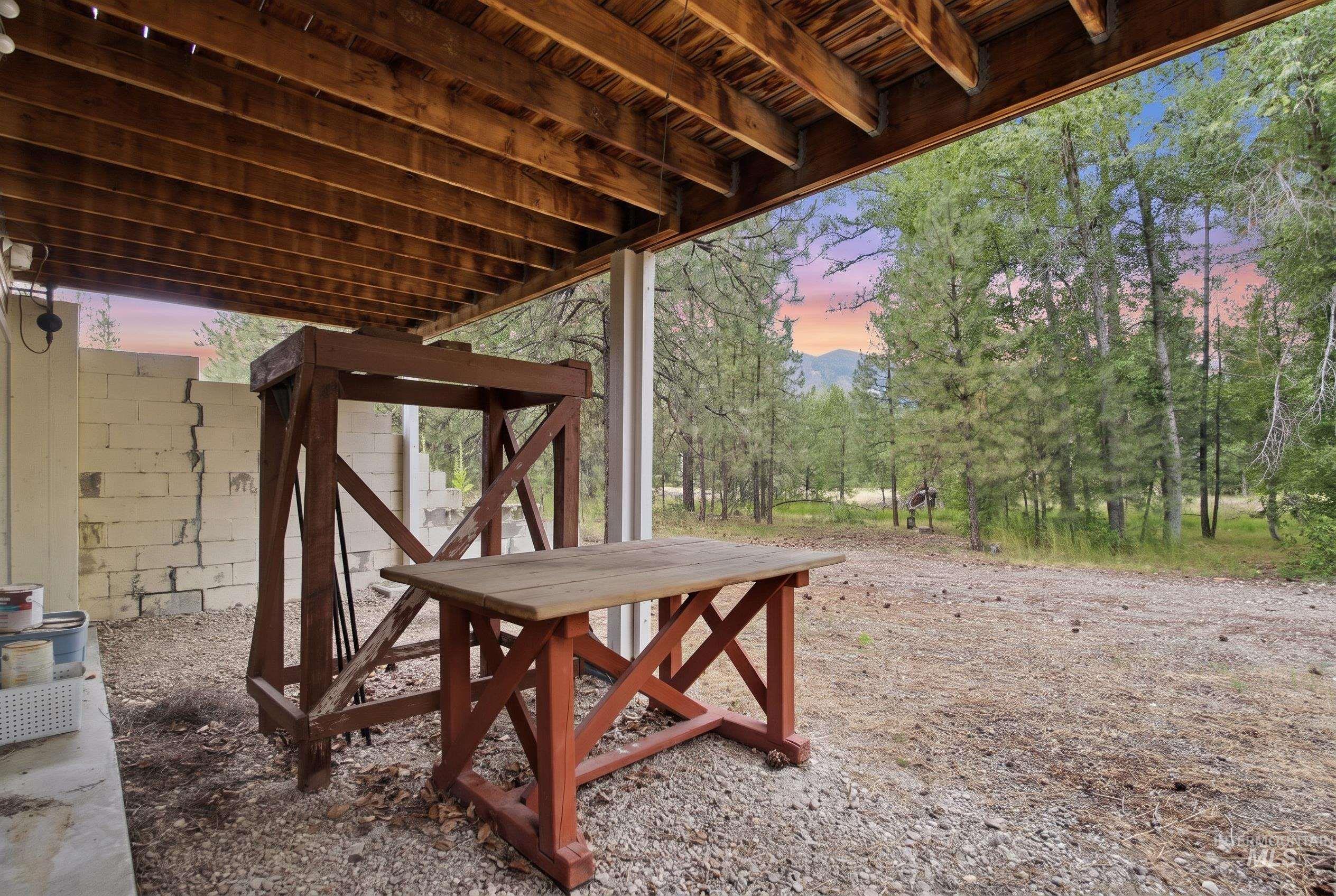 3980 N Pine Featherville Rd, Mountain Home, Idaho 83647, 3 Bedrooms, 1.5 Bathrooms, Residential For Sale, Price $800,000, 98992515