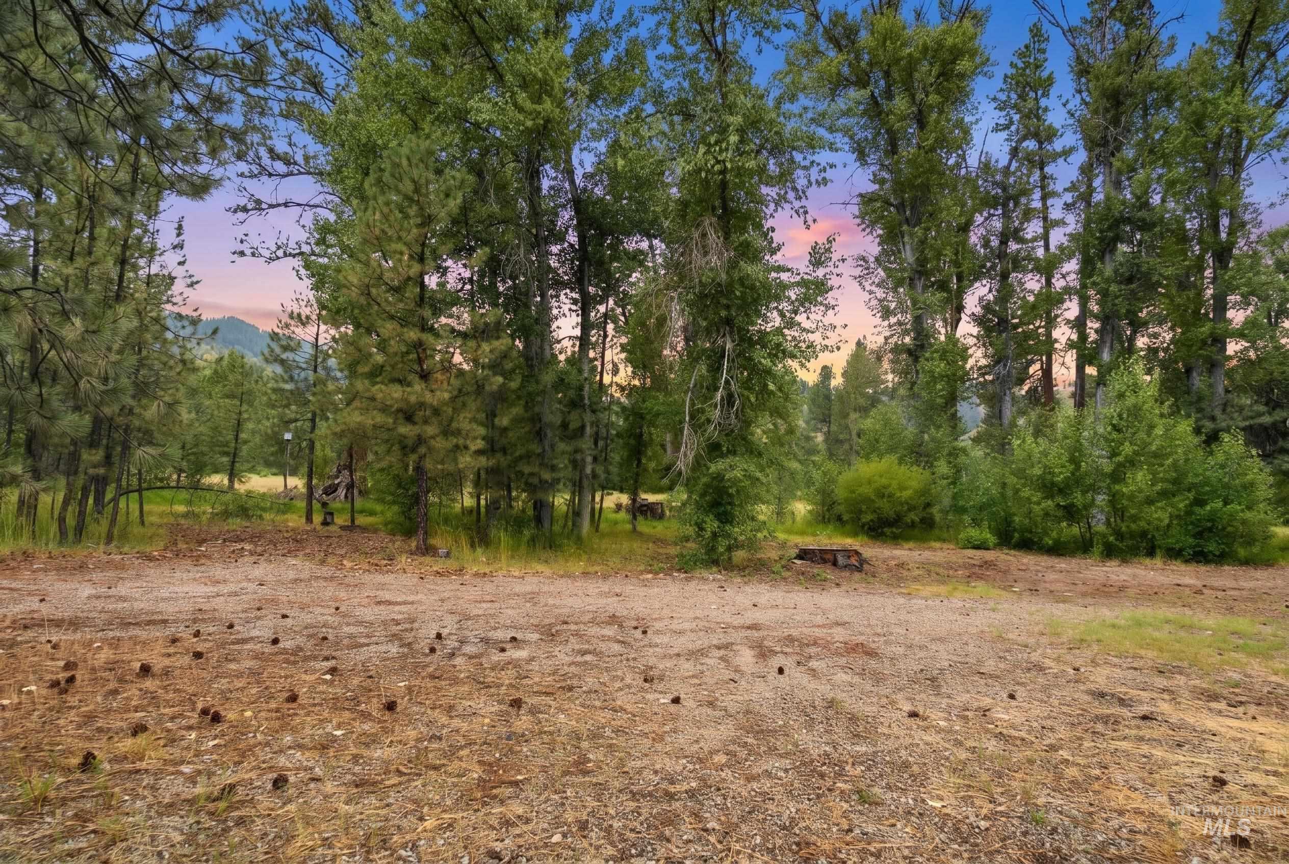 3980 N Pine Featherville Rd, Mountain Home, Idaho 83647, 3 Bedrooms, 1.5 Bathrooms, Residential For Sale, Price $800,000, 98992515