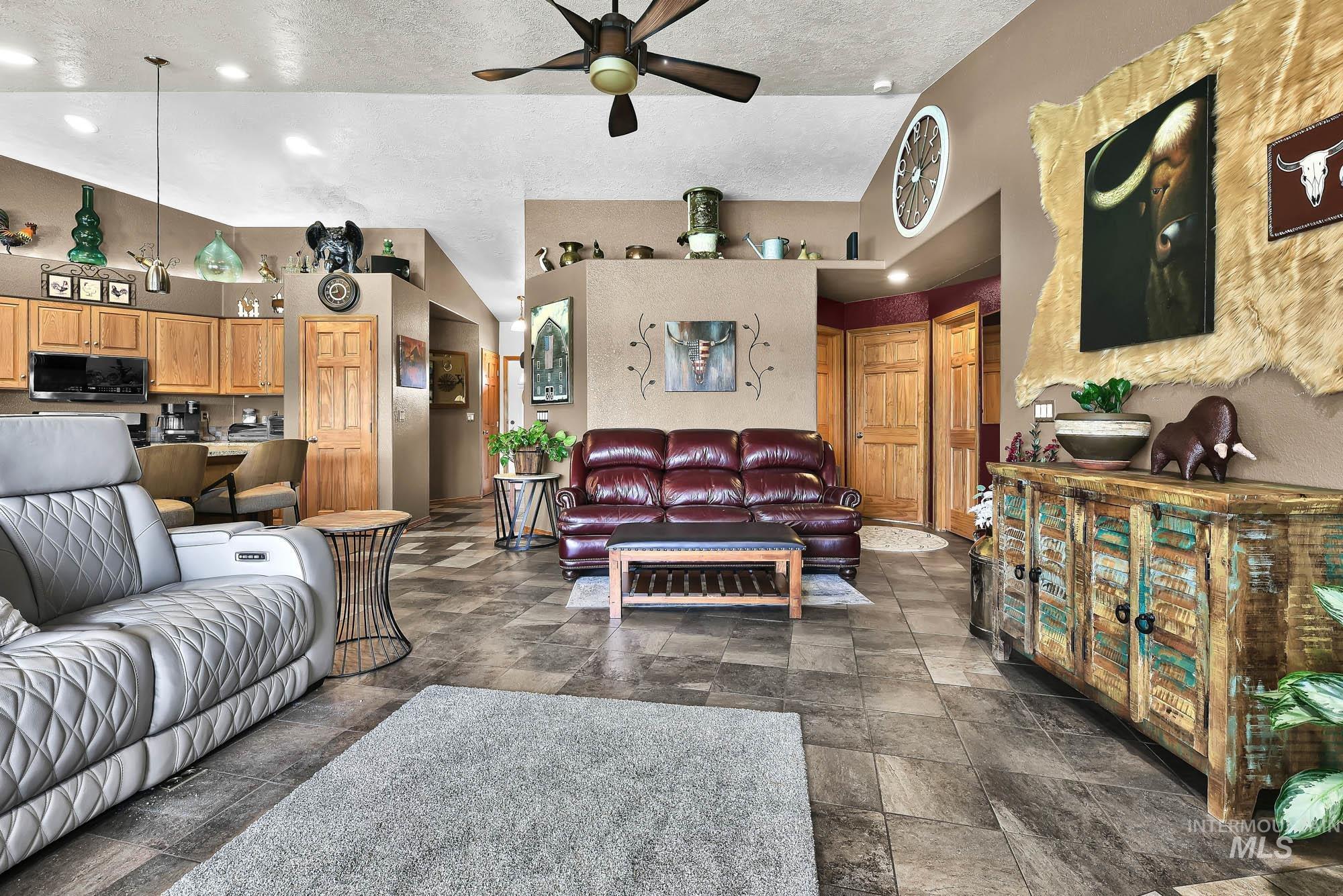 1299 N Black Cat Rd, Meridian, Idaho 83642, 4 Bedrooms, 2 Bathrooms, Residential For Sale, Price $1,585,000, 98992518