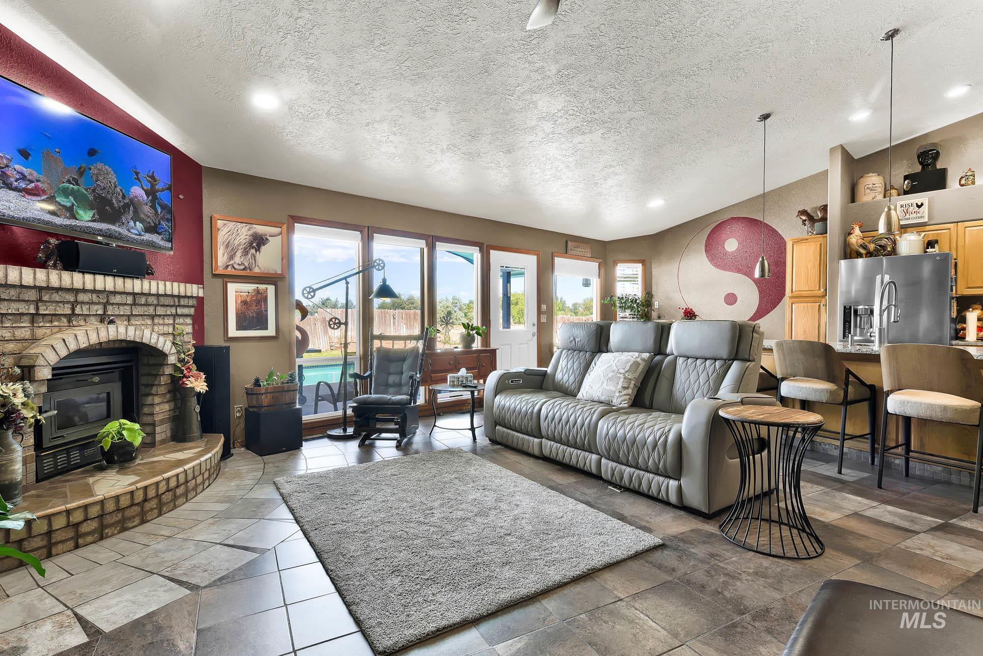 1299 N Black Cat Rd, Meridian, Idaho 83642, 4 Bedrooms, 2 Bathrooms, Residential For Sale, Price $1,585,000, 98992518