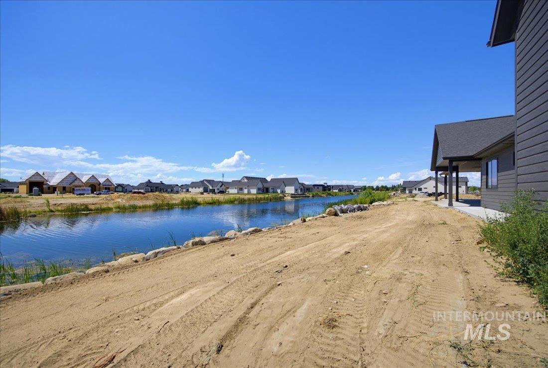 584 Founder Ave., Middleton, Idaho 83644, 4 Bedrooms, 2.5 Bathrooms, Residential For Sale, Price $1,279,900, 98992519