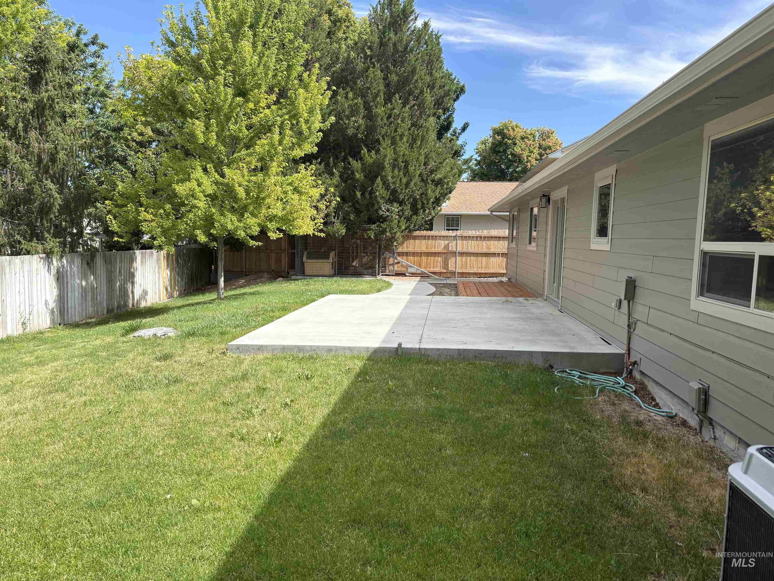 513 Ridge Way, Ontario, Oregon 97914, 3 Bedrooms, 2 Bathrooms, Residential For Sale, Price $399,000, 98992524