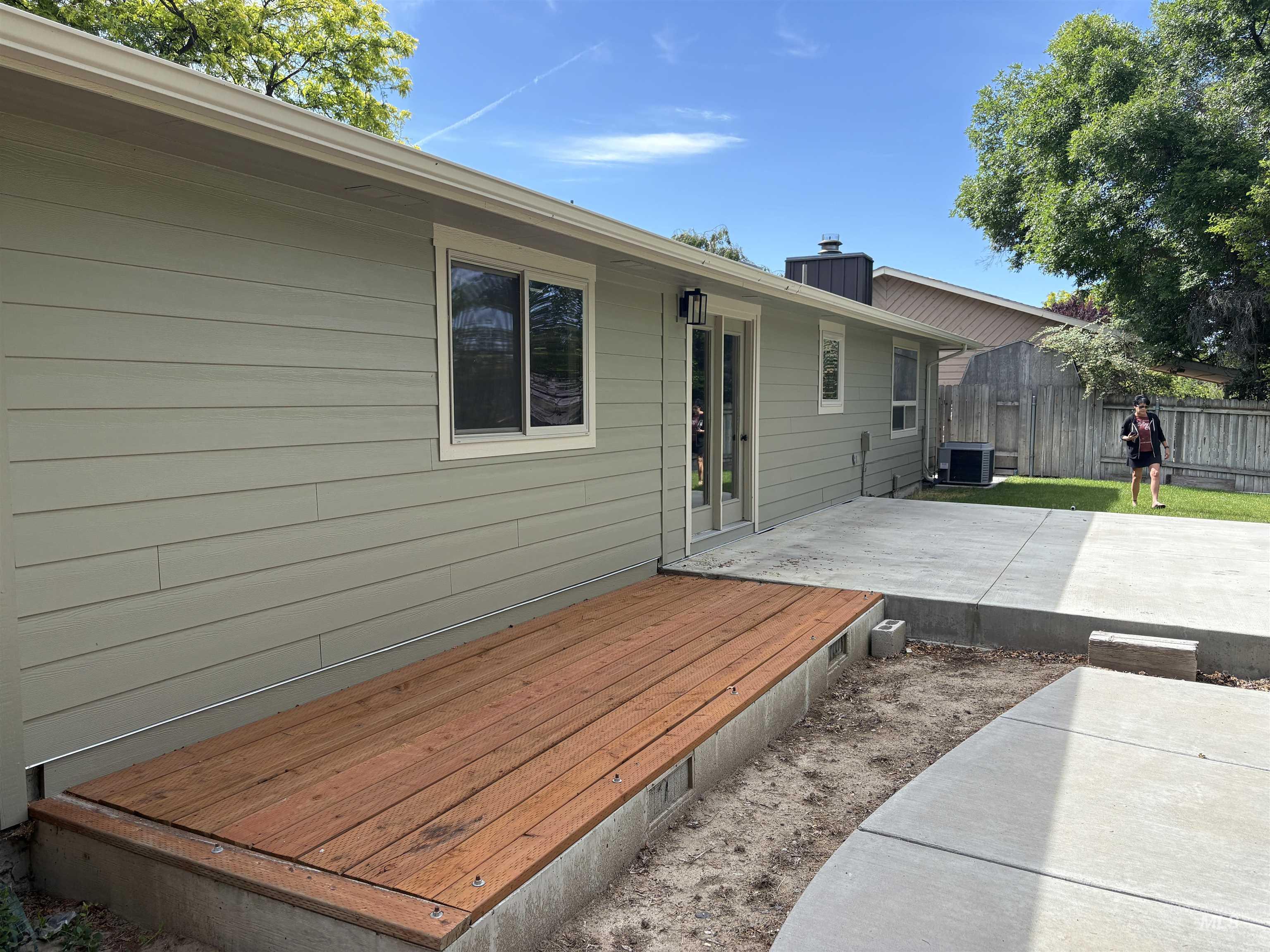 513 Ridge Way, Ontario, Oregon 97914, 3 Bedrooms, 2 Bathrooms, Residential For Sale, Price $399,000, 98992524