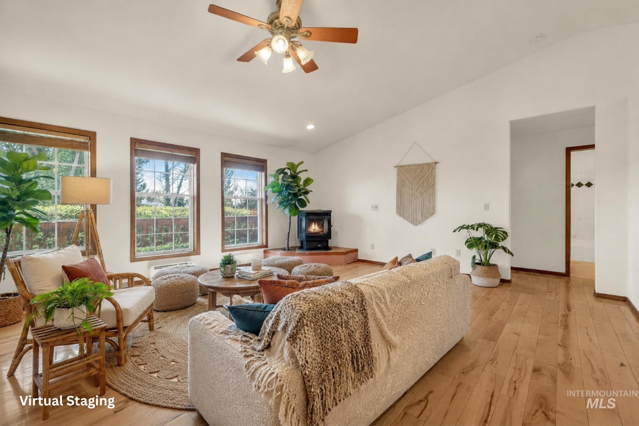 183 Rainbow Dr, Jerome, Idaho 83301, 3 Bedrooms, 2 Bathrooms, Residential For Sale, Price $445,000, 98992529