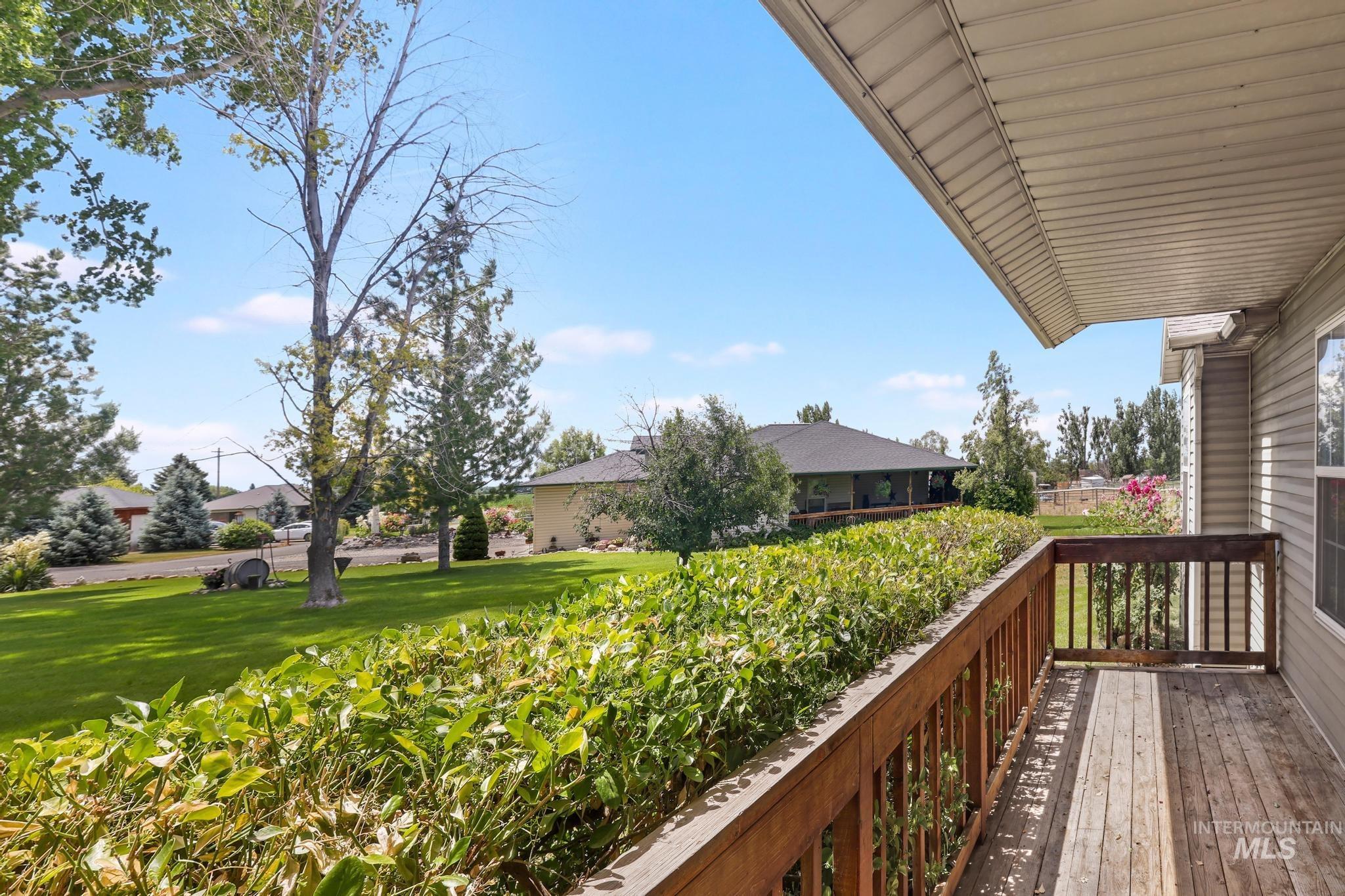183 Rainbow Dr, Jerome, Idaho 83301, 3 Bedrooms, 2 Bathrooms, Residential For Sale, Price $445,000, 98992529