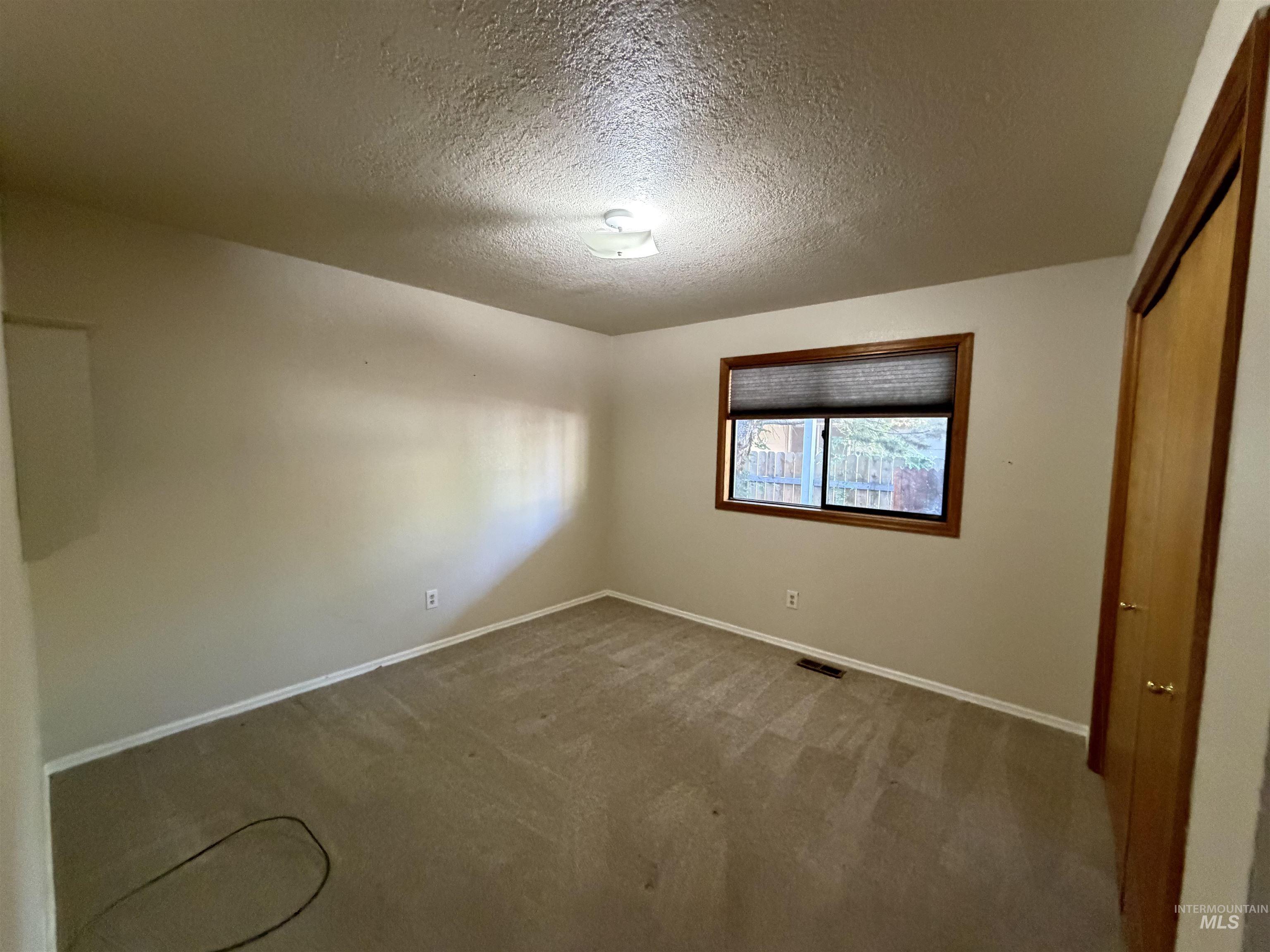 2506 N 32nd Street, Boise, Idaho 83703, 3 Bedrooms, 2 Bathrooms, Residential For Sale, Price $499,000,MLS 98992535