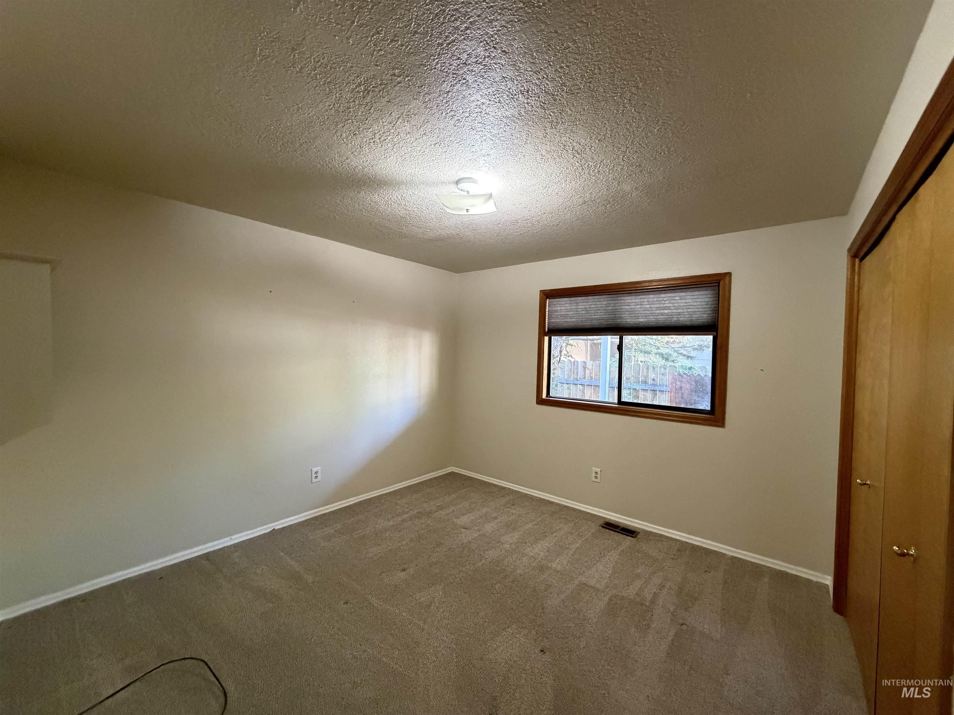 2506 N 32nd Street, Boise, Idaho 83703, 3 Bedrooms, 2 Bathrooms, Residential For Sale, Price $499,000,MLS 98992535
