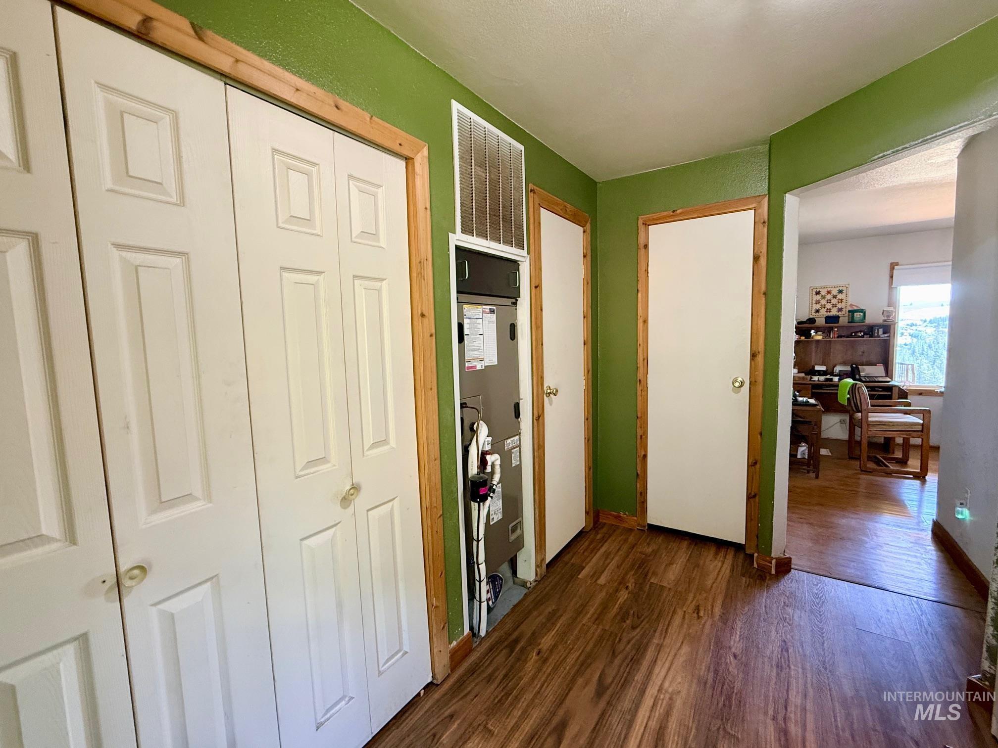 35322 River Rd, Lenore, Idaho 83541, 3 Bedrooms, 2 Bathrooms, Residential For Sale, Price $525,000,MLS 98992536