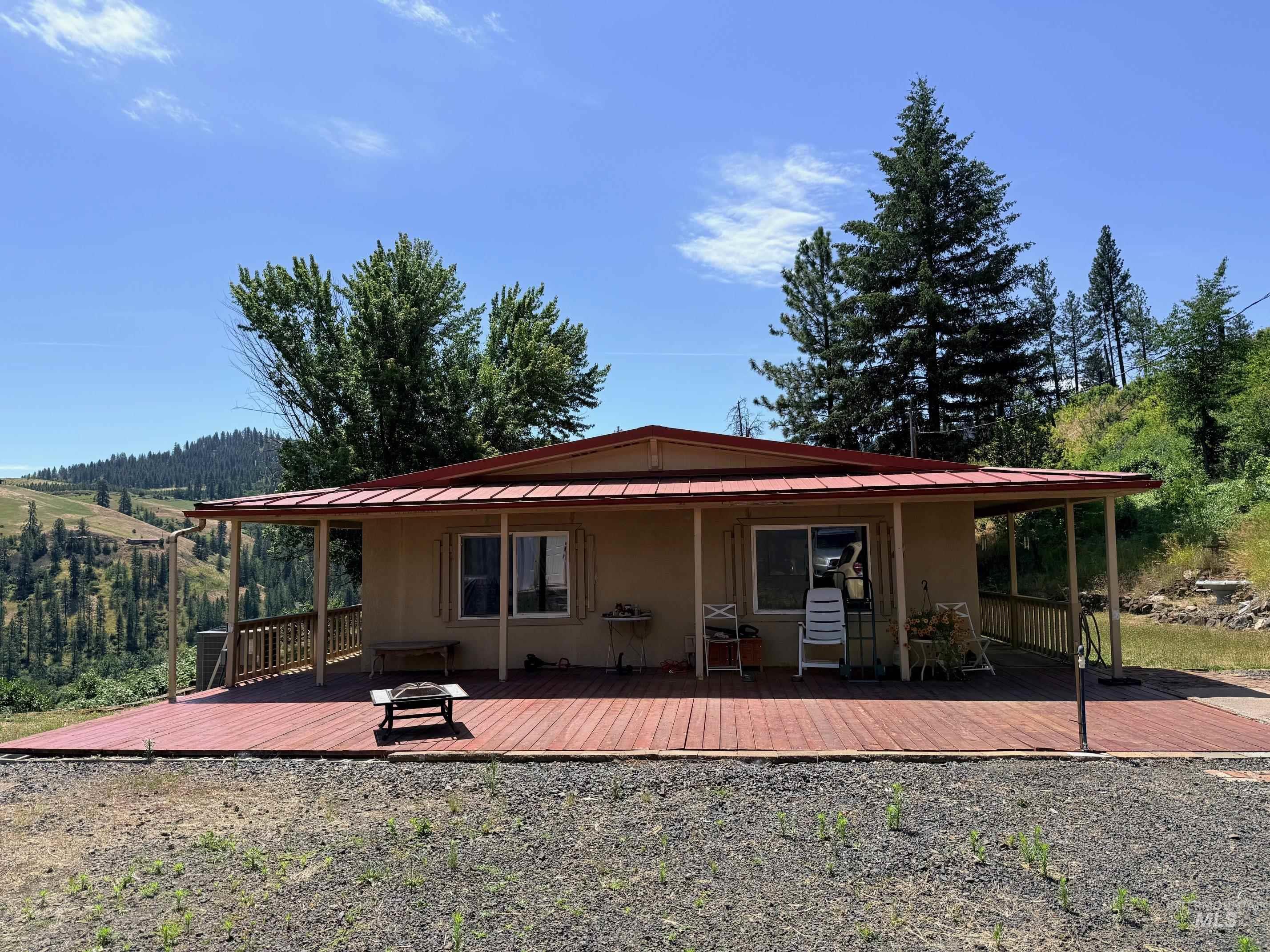 35322 River Rd, Lenore, Idaho 83541, 3 Bedrooms, 2 Bathrooms, Residential For Sale, Price $525,000,MLS 98992536
