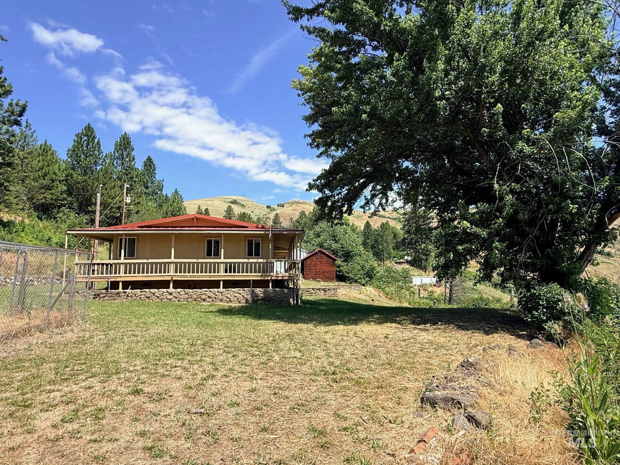 35322 River Rd, Lenore, Idaho 83541, 3 Bedrooms, 2 Bathrooms, Residential For Sale, Price $525,000,MLS 98992536
