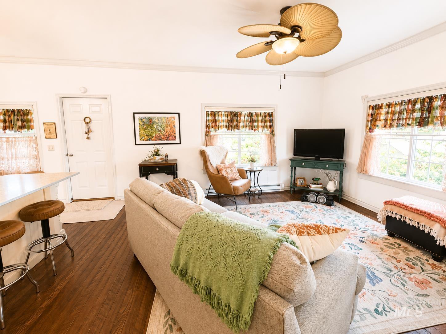 501 Walnut Street, Nezperce, Idaho 83543, 2 Bedrooms, 1 Bathroom, Residential For Sale, Price $239,900, 98992537