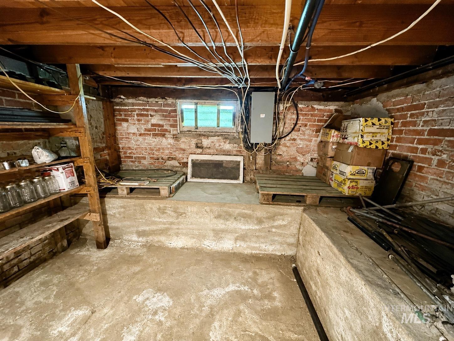 501 Walnut Street, Nezperce, Idaho 83543, 2 Bedrooms, 1 Bathroom, Residential For Sale, Price $239,900, 98992537