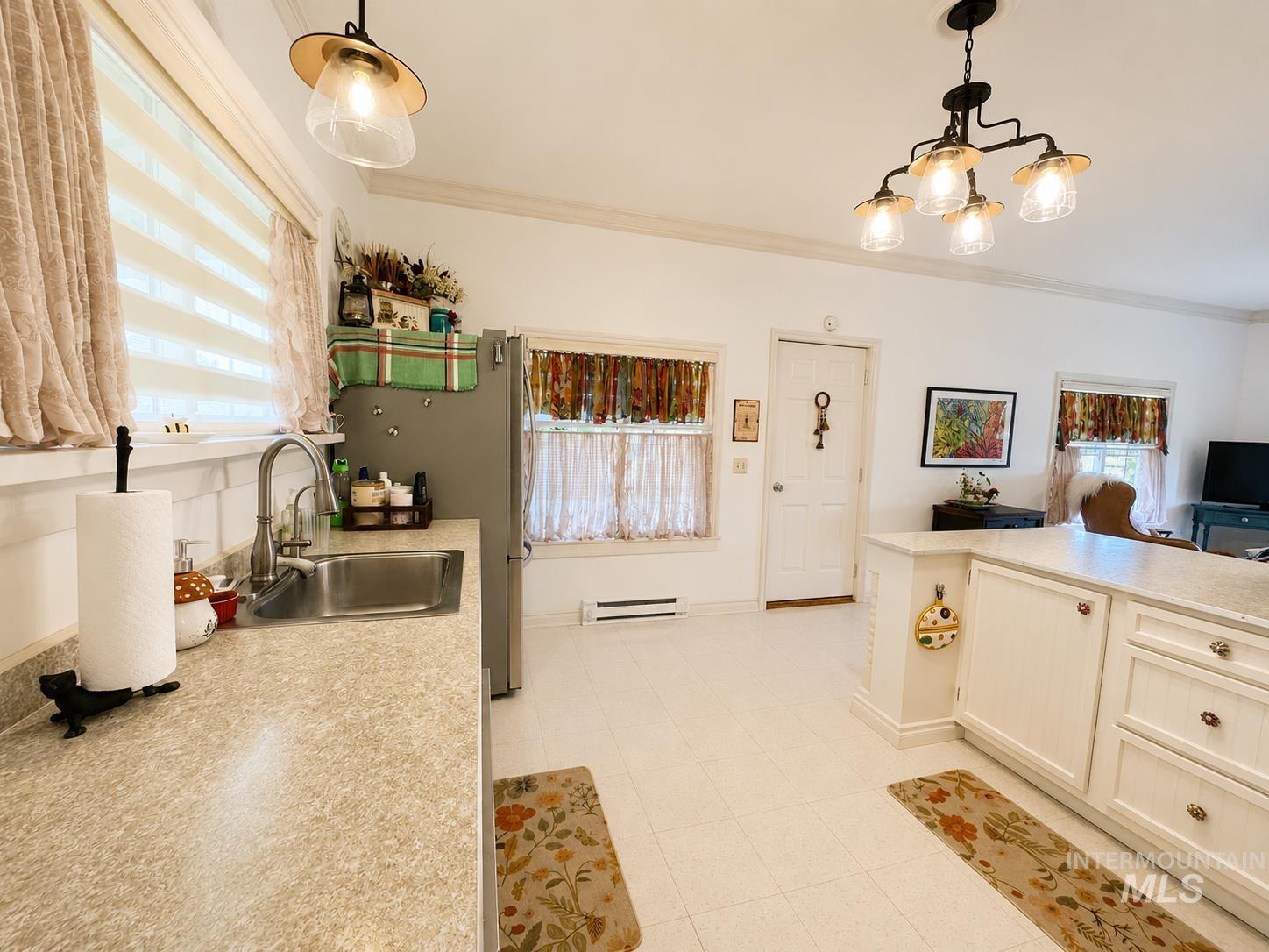 501 Walnut Street, Nezperce, Idaho 83543, 2 Bedrooms, 1 Bathroom, Residential For Sale, Price $239,900, 98992537