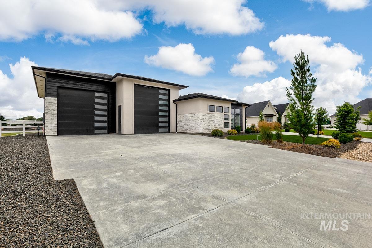 24564 Regal Rd, Middleton, Idaho 83644, 3 Bedrooms, 3.5 Bathrooms, Residential For Sale, Price $1,359,900, 98992541