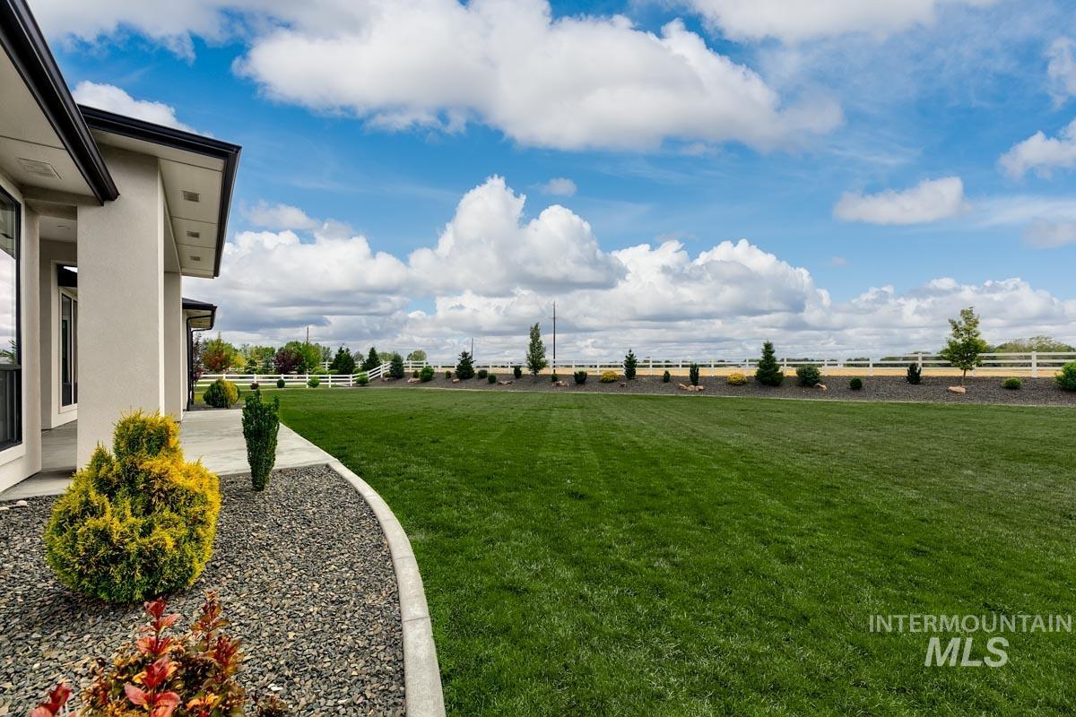 24564 Regal Rd, Middleton, Idaho 83644, 3 Bedrooms, 3.5 Bathrooms, Residential For Sale, Price $1,359,900, 98992541