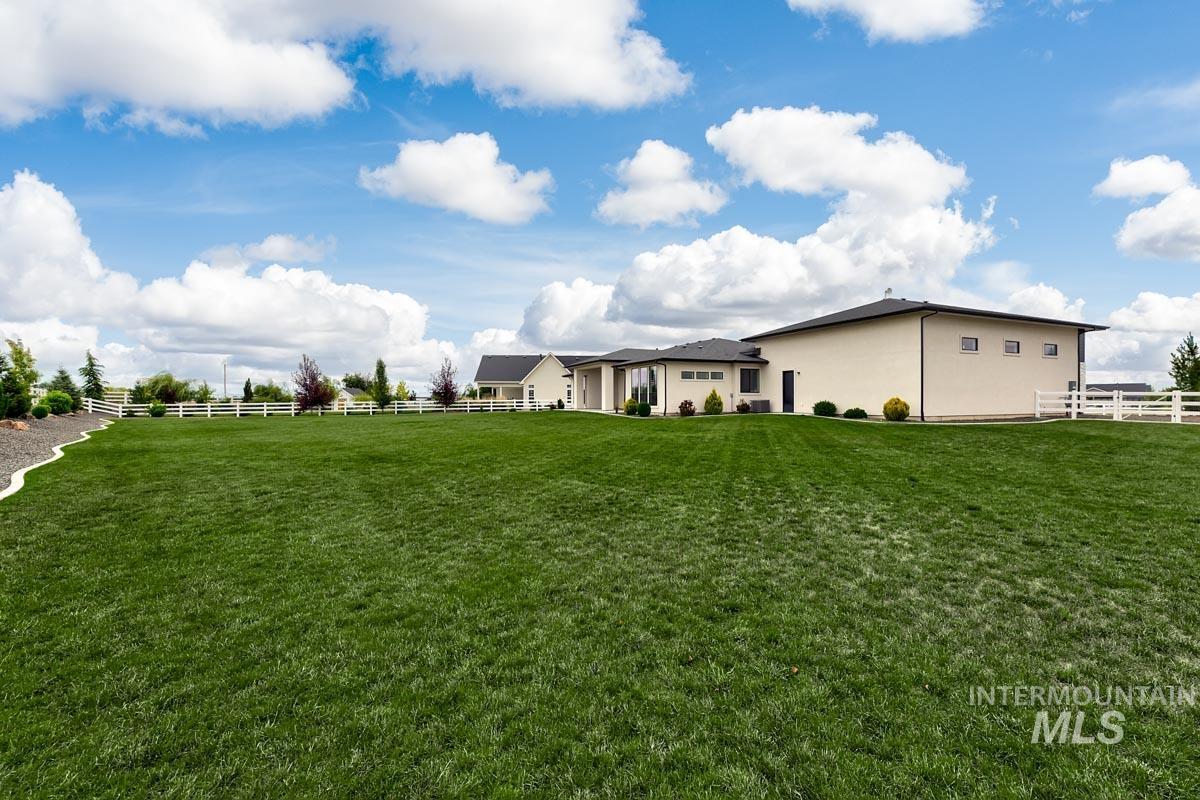 24564 Regal Rd, Middleton, Idaho 83644, 3 Bedrooms, 3.5 Bathrooms, Residential For Sale, Price $1,359,900, 98992541