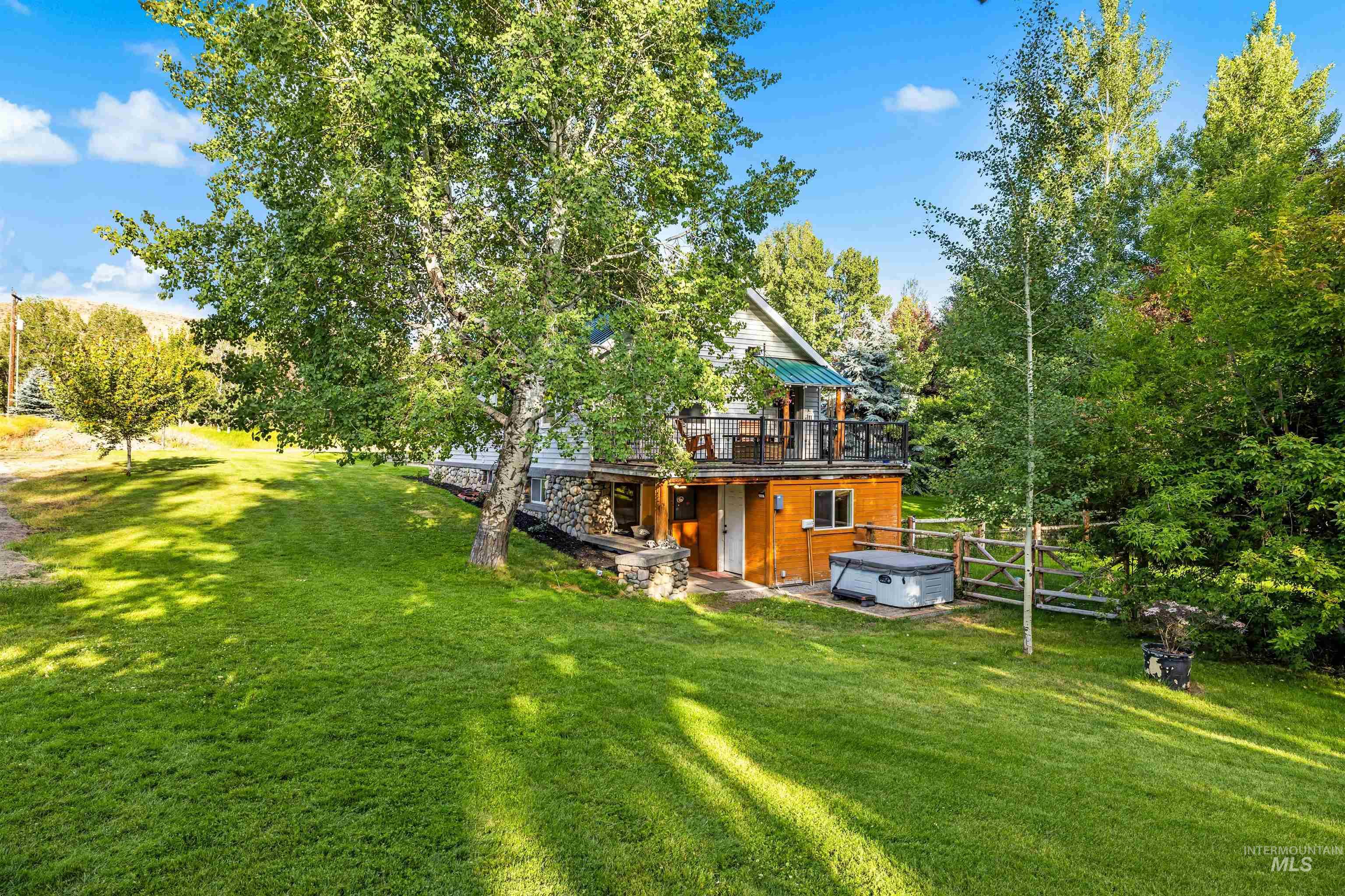 111 N Aspen Drive, Hailey, Idaho 83333, 4 Bedrooms, 2 Bathrooms, Residential For Sale, Price $995,000, 98992545