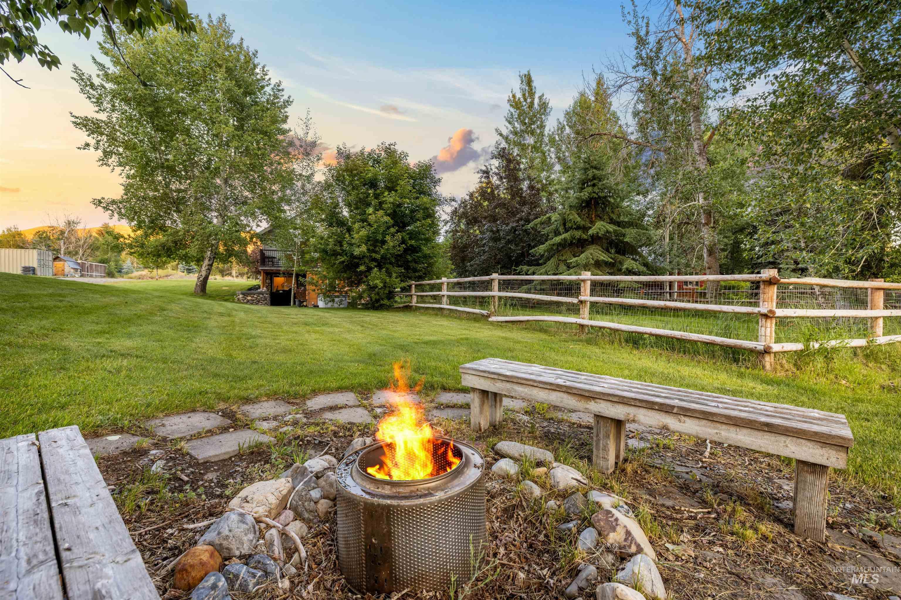 111 N Aspen Drive, Hailey, Idaho 83333, 4 Bedrooms, 2 Bathrooms, Residential For Sale, Price $995,000, 98992545