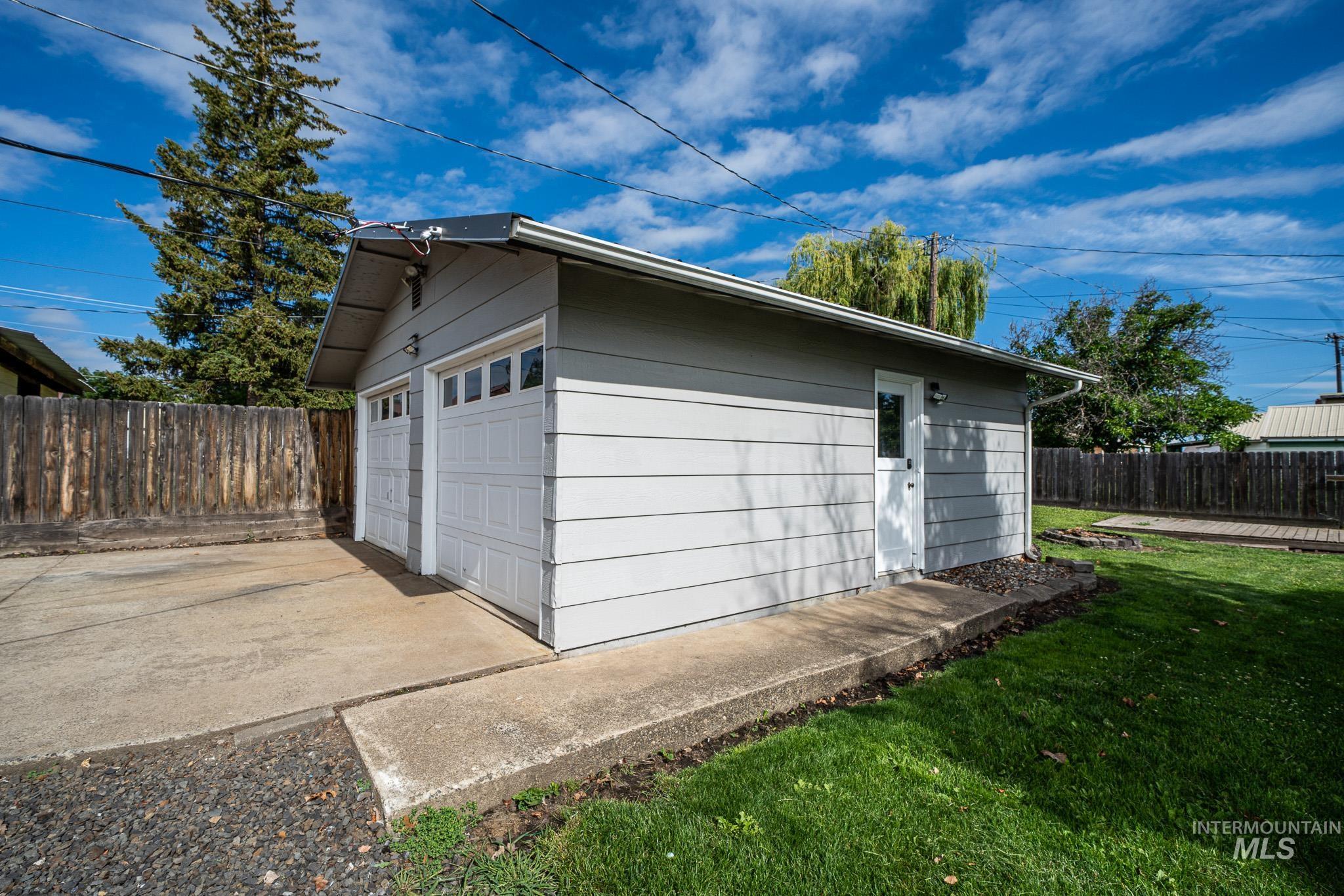 311 Cunningham Street, Grangeville, Idaho 83530, 2 Bedrooms, 1 Bathroom, Residential For Sale, Price $275,000,MLS 98992549