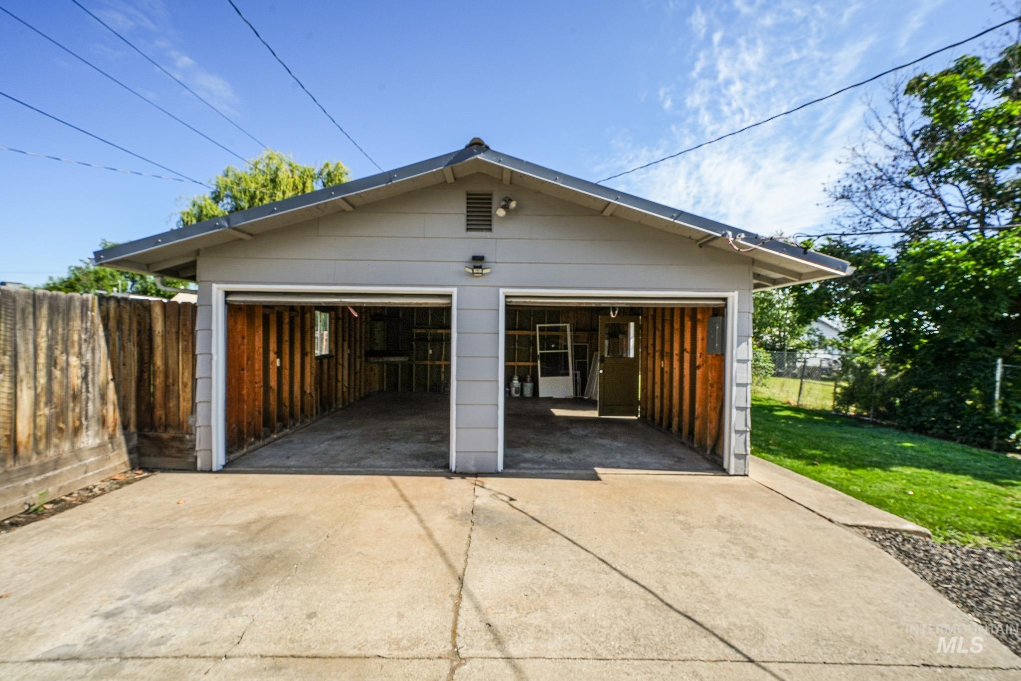 311 Cunningham Street, Grangeville, Idaho 83530, 2 Bedrooms, 1 Bathroom, Residential For Sale, Price $275,000,MLS 98992549