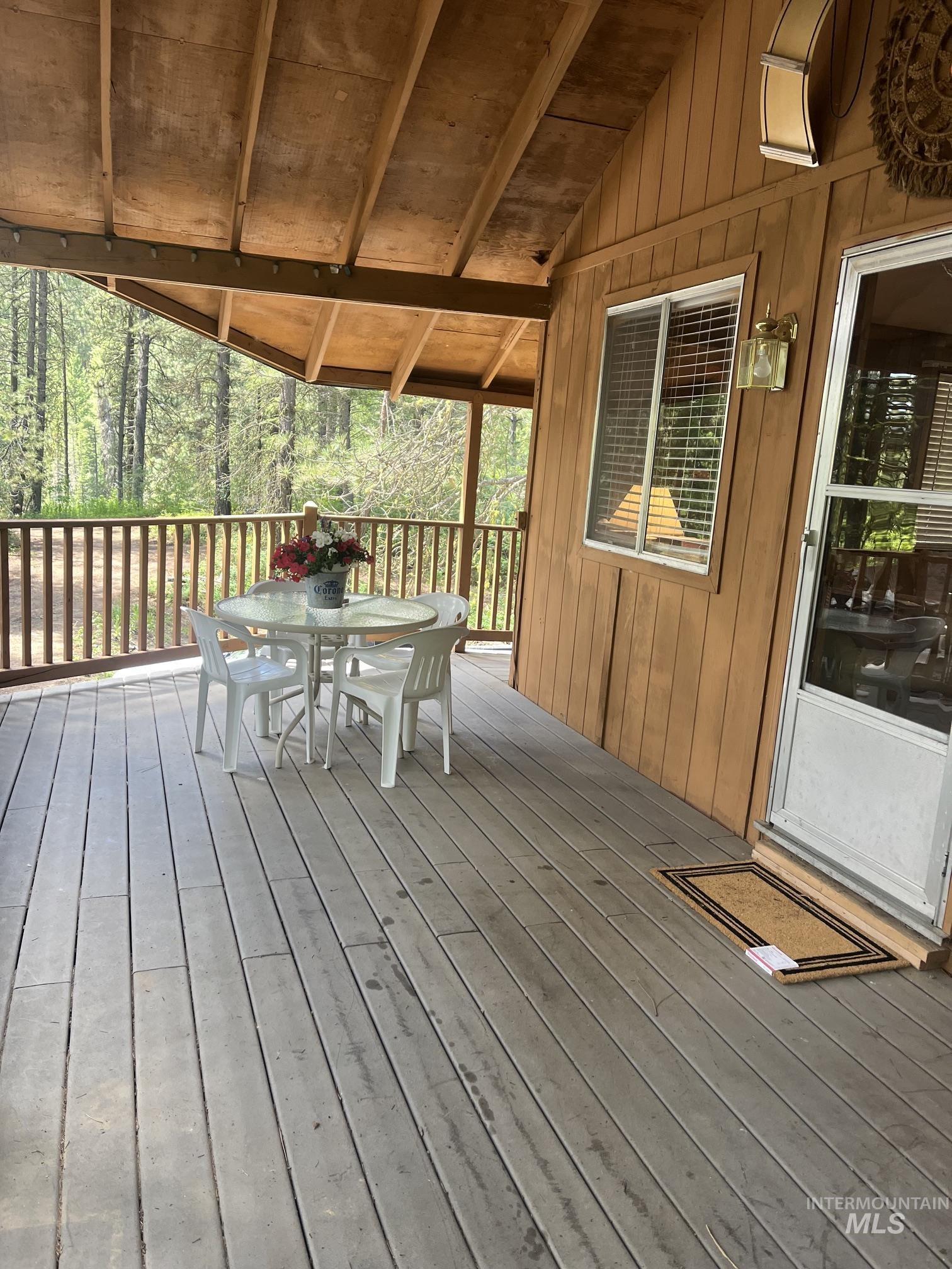 39 Mayflower Mine Rd, Placerville, Idaho 83666, 2 Bedrooms, 1 Bathroom, Residential For Sale, Price $237,500, 98992550