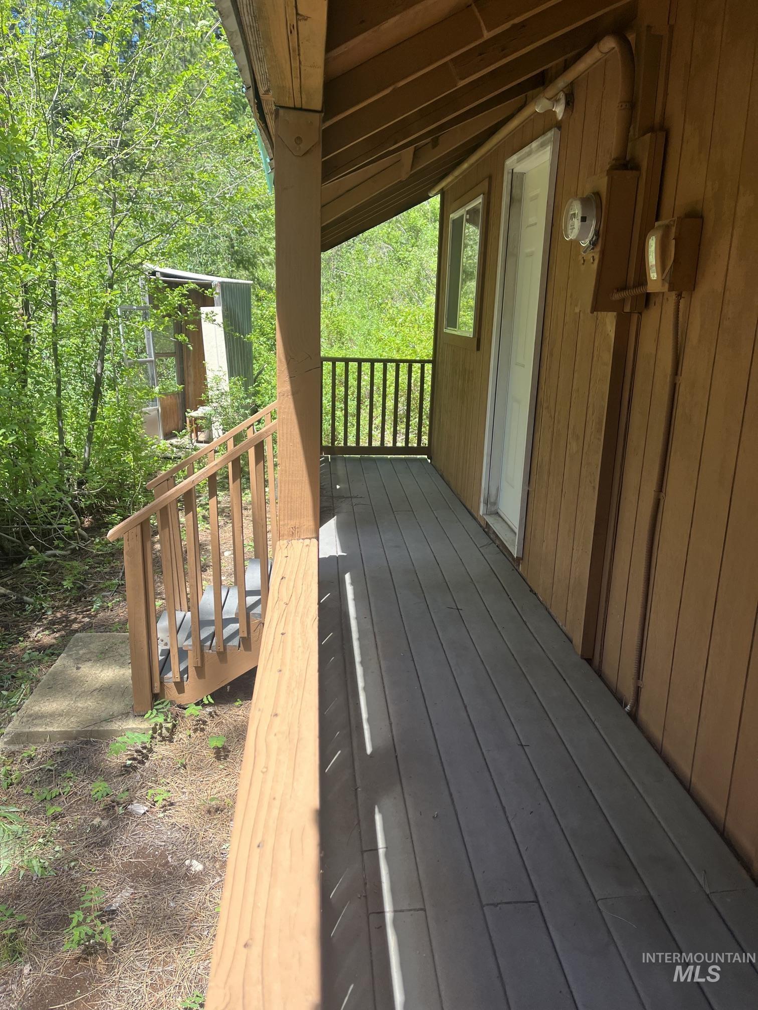 39 Mayflower Mine Rd, Placerville, Idaho 83666, 2 Bedrooms, 1 Bathroom, Residential For Sale, Price $237,500, 98992550