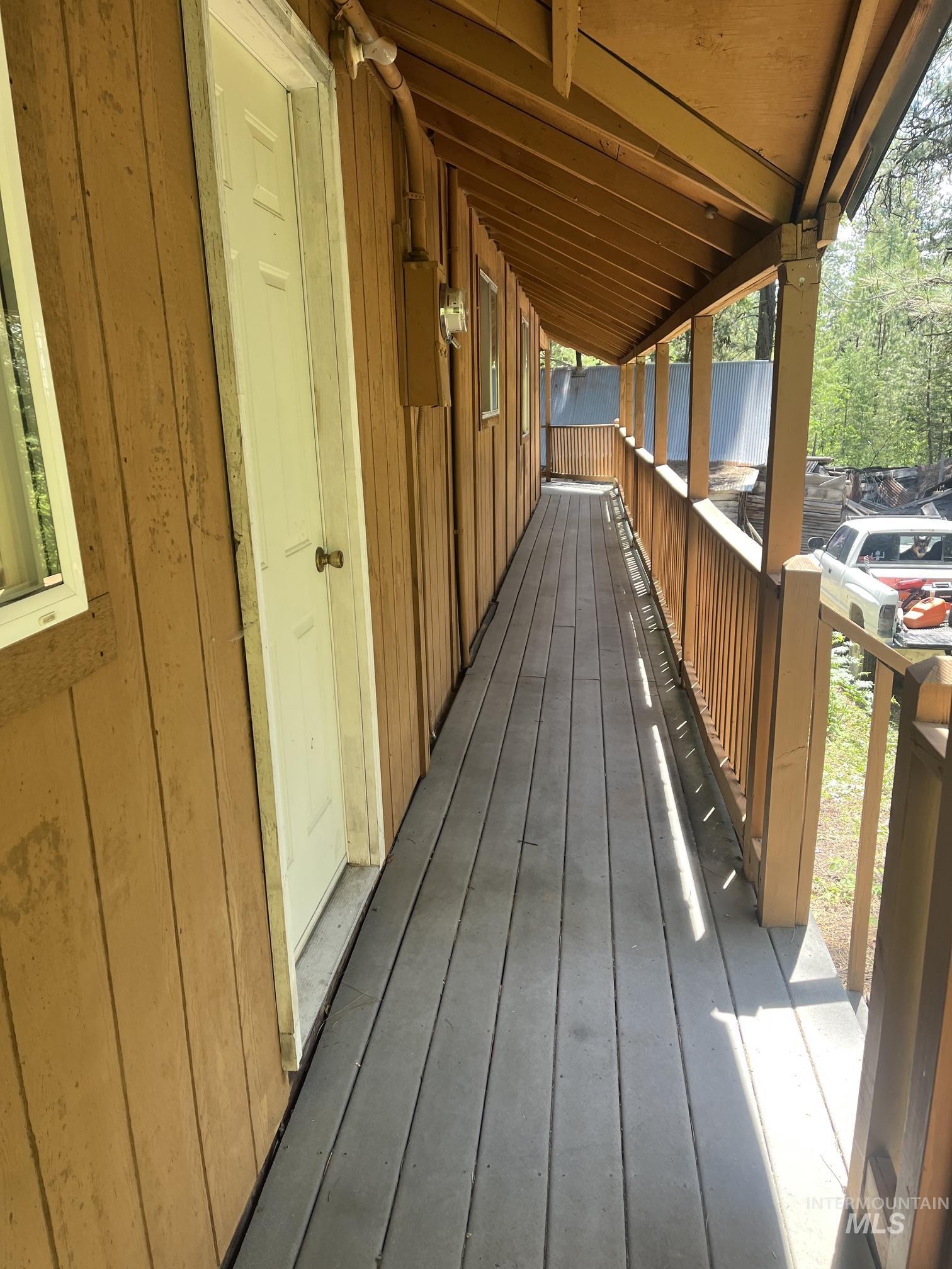 39 Mayflower Mine Rd, Placerville, Idaho 83666, 2 Bedrooms, 1 Bathroom, Residential For Sale, Price $237,500, 98992550