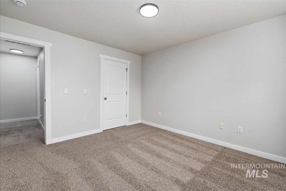 8974 W Candleston Ln, Boise, Idaho 83709, 2 Bedrooms, 2 Bathrooms, Residential For Sale, Price $299,900,MLS 98992555