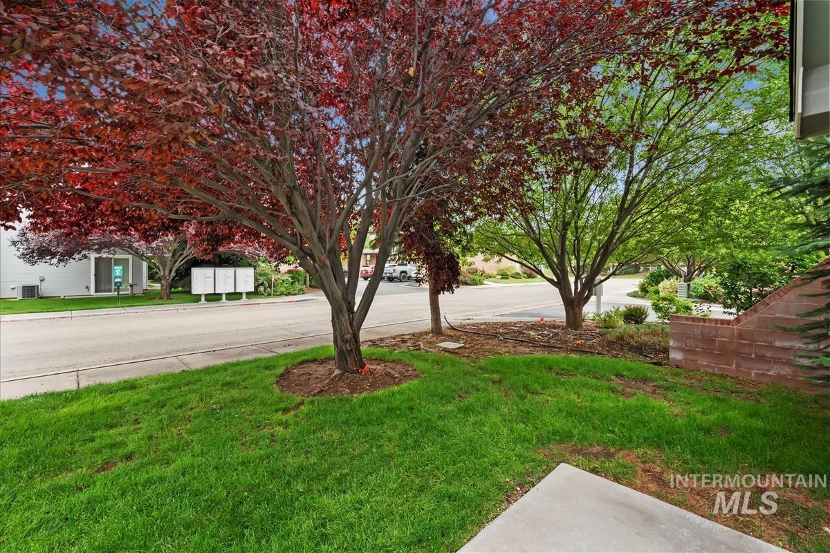 8974 W Candleston Ln, Boise, Idaho 83709, 2 Bedrooms, 2 Bathrooms, Residential For Sale, Price $299,900,MLS 98992555