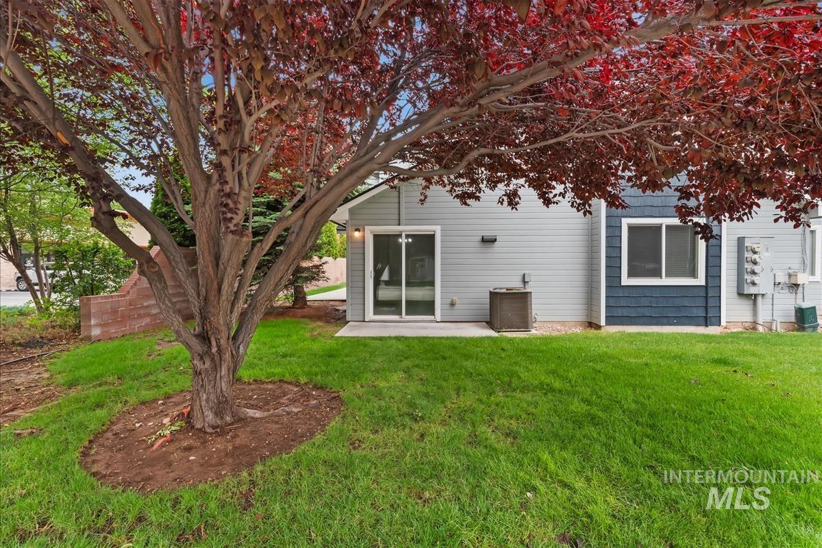 8974 W Candleston Ln, Boise, Idaho 83709, 2 Bedrooms, 2 Bathrooms, Residential For Sale, Price $299,900,MLS 98992555