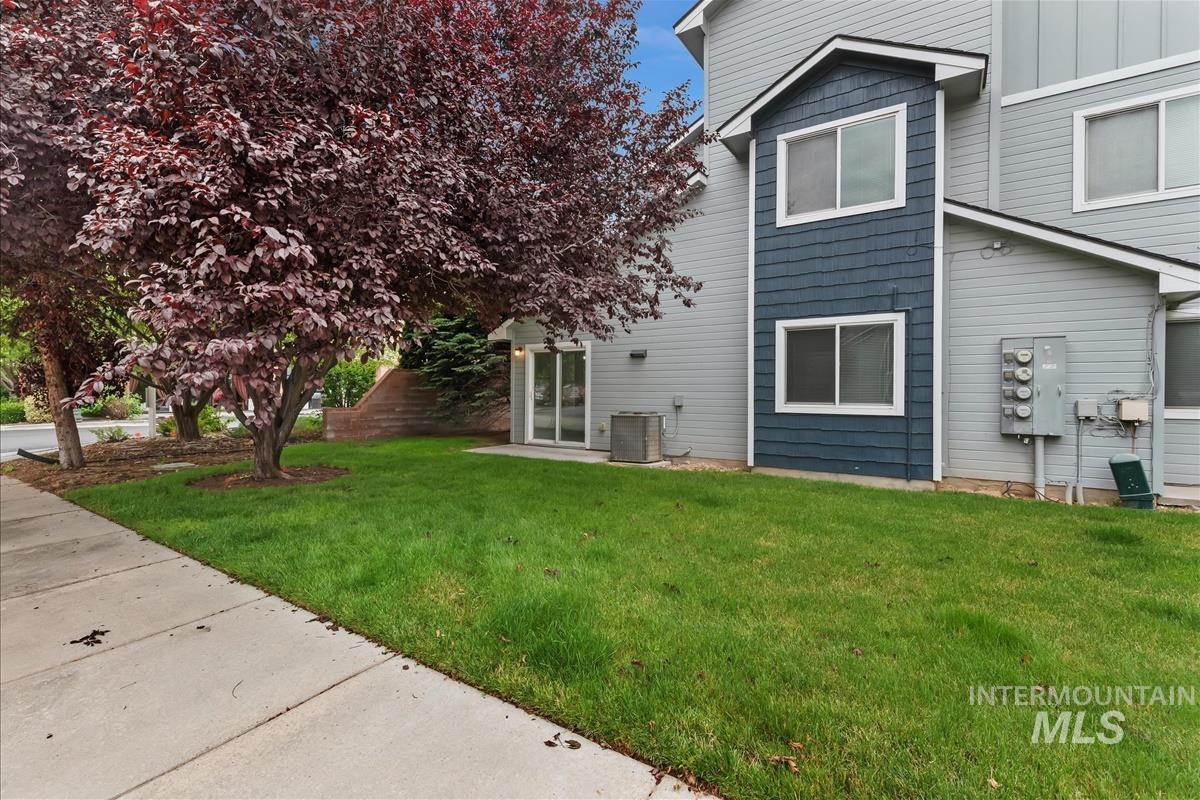 8974 W Candleston Ln, Boise, Idaho 83709, 2 Bedrooms, 2 Bathrooms, Residential For Sale, Price $299,900,MLS 98992555