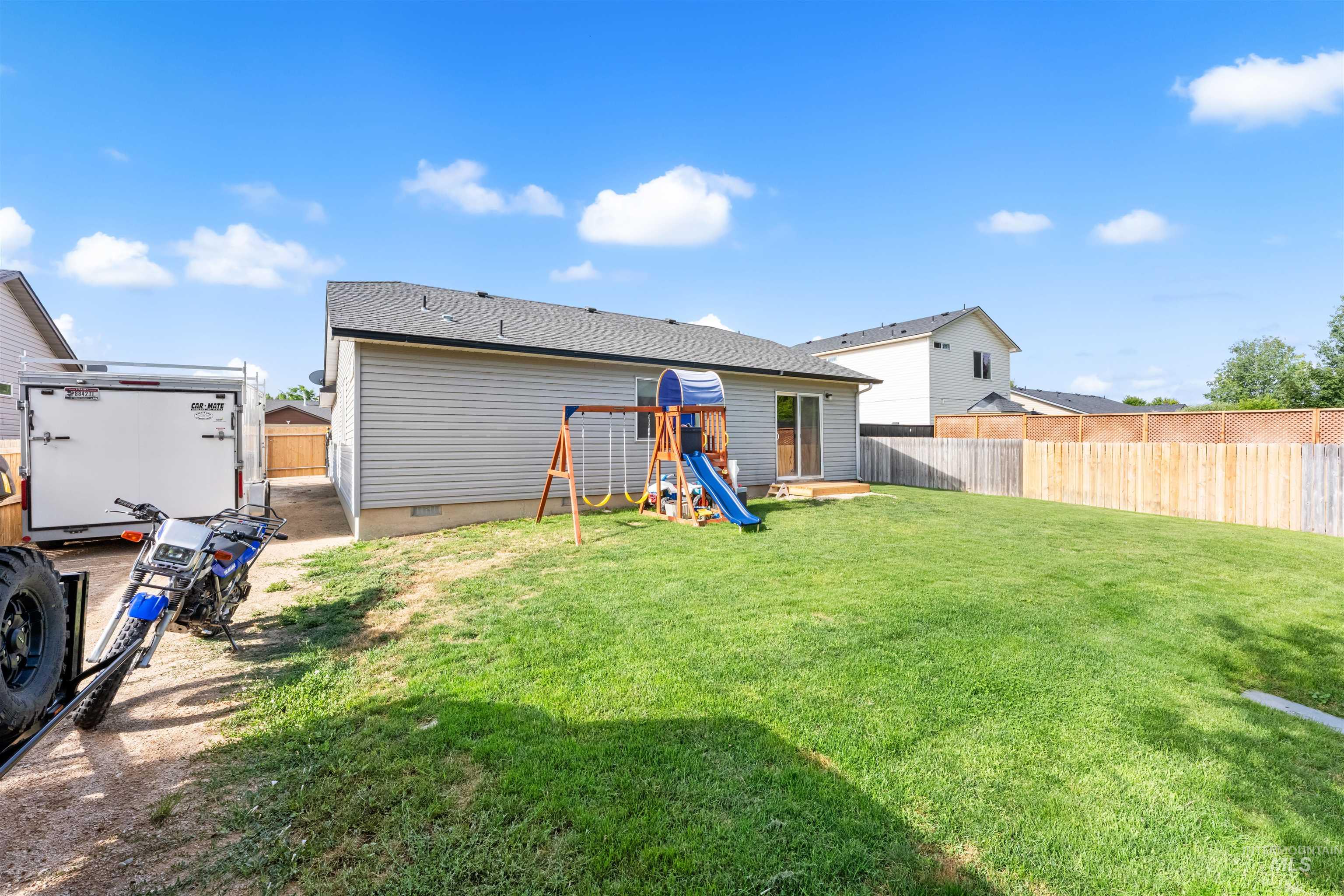 698 E Great Bear Street, Kuna, Idaho 83634, 3 Bedrooms, 2 Bathrooms, Residential For Sale, Price $365,000, 98992556