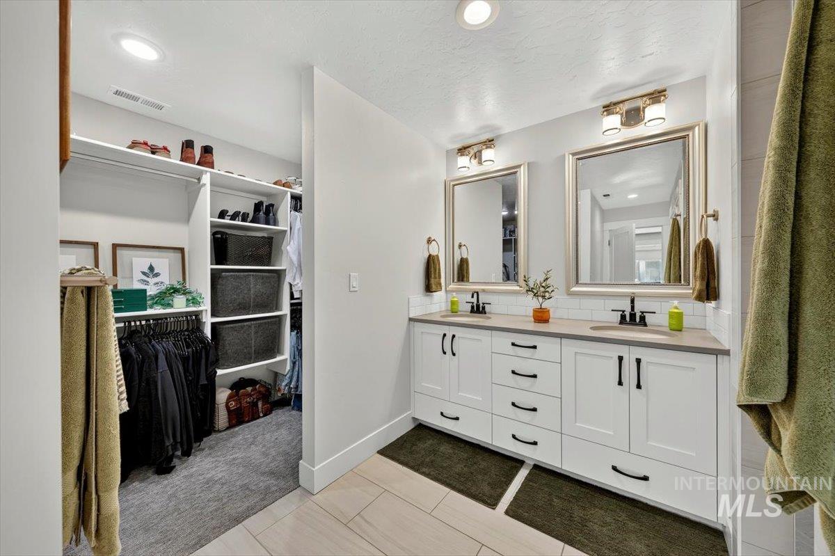 1428 E Star Dr, Meridian, Idaho 83646, 3 Bedrooms, 2.5 Bathrooms, Residential For Sale, Price $515,000,MLS 98992557