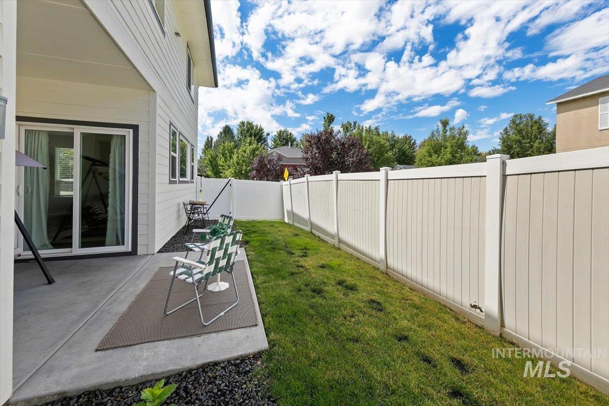 1428 E Star Dr, Meridian, Idaho 83646, 3 Bedrooms, 2.5 Bathrooms, Residential For Sale, Price $515,000,MLS 98992557
