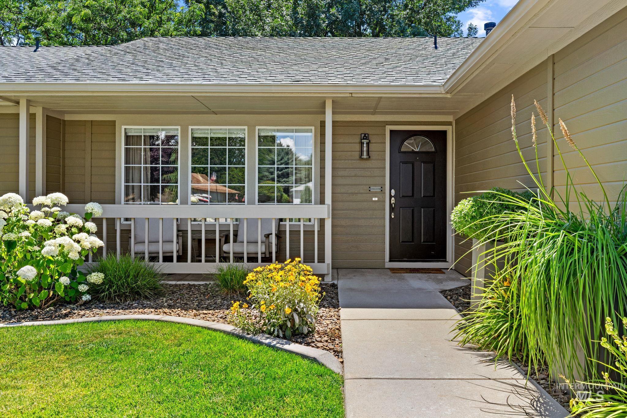 2619 E Apricot Ct., Meridian, Idaho 83646, 3 Bedrooms, 2 Bathrooms, Residential For Sale, Price $442,000, 98992566
