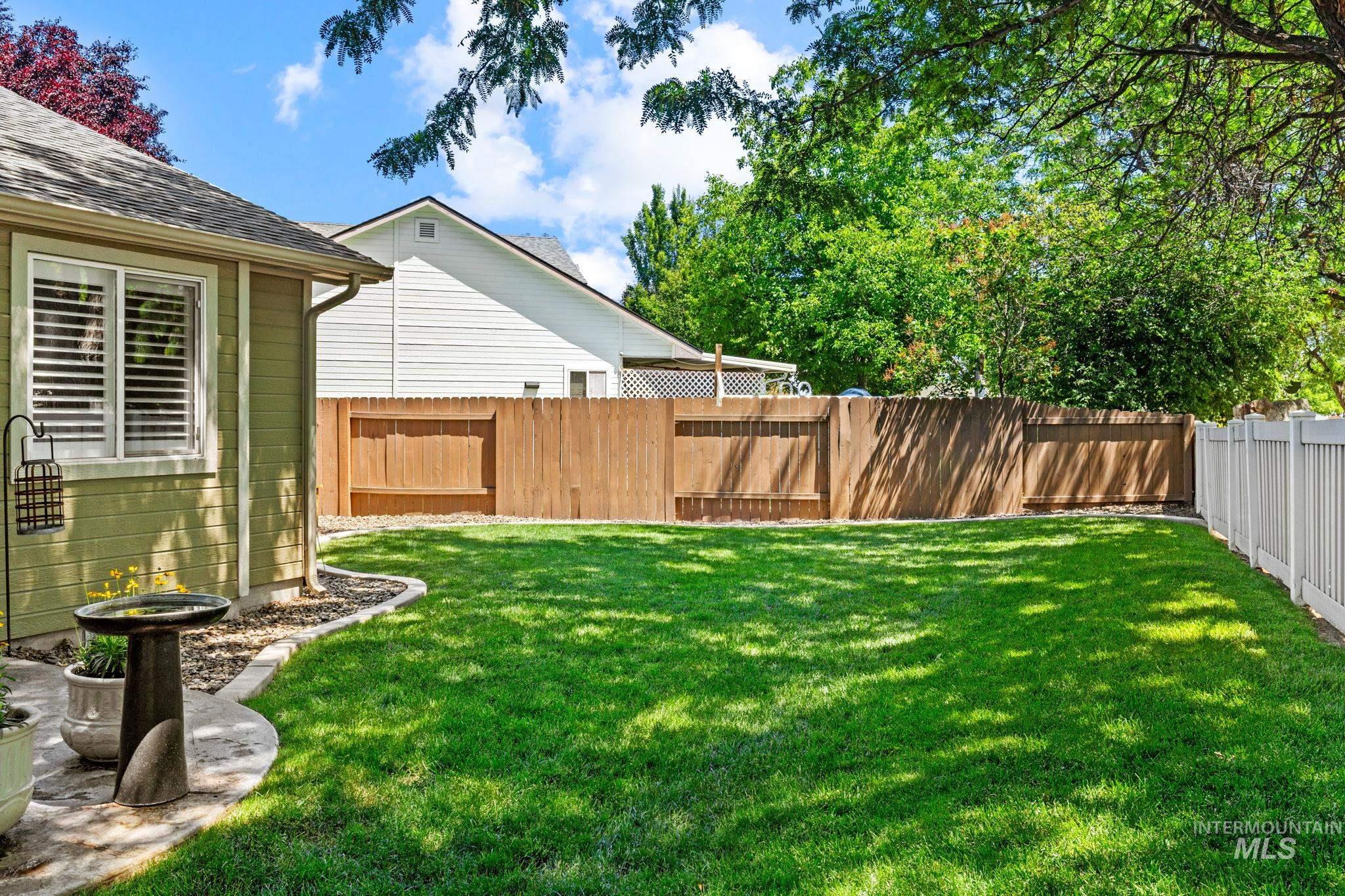 2619 E Apricot Ct., Meridian, Idaho 83646, 3 Bedrooms, 2 Bathrooms, Residential For Sale, Price $442,000, 98992566