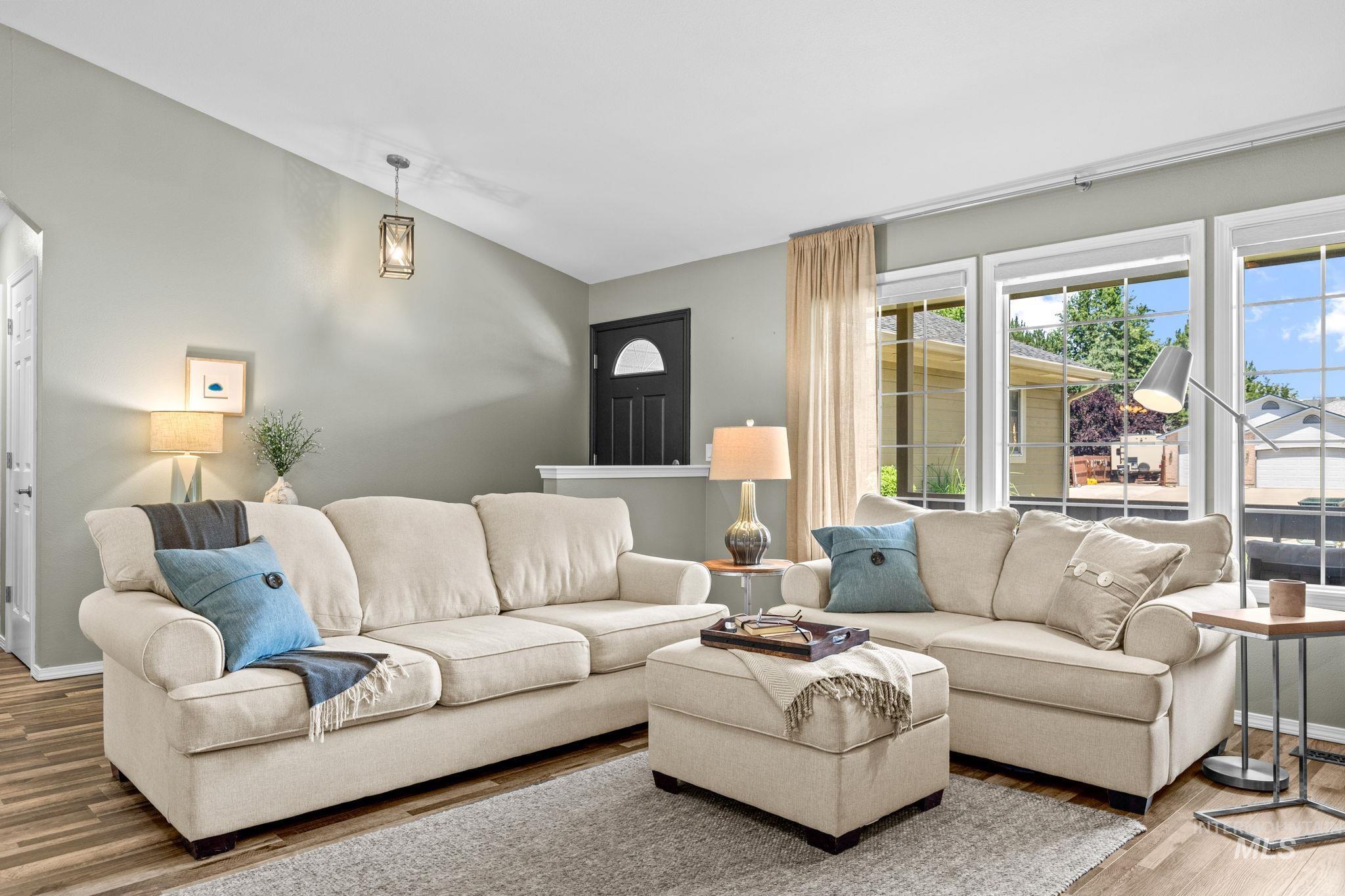 2619 E Apricot Ct., Meridian, Idaho 83646, 3 Bedrooms, 2 Bathrooms, Residential For Sale, Price $442,000, 98992566