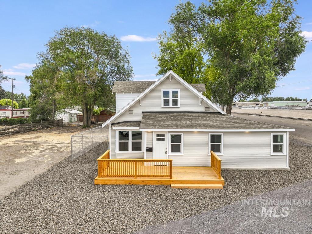 500 W Avenue D, Jerome, Idaho 83338, 5 Bedrooms, 2 Bathrooms, Residential For Sale, Price $339,900, 98992567