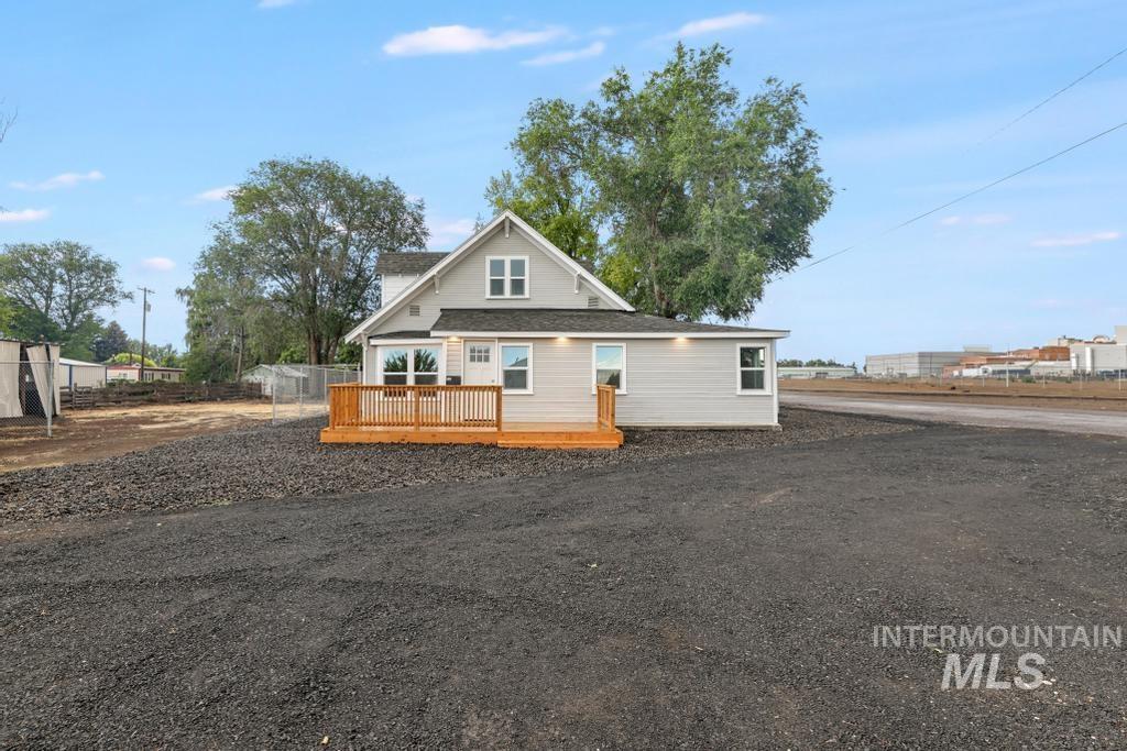 500 W Avenue D, Jerome, Idaho 83338, 5 Bedrooms, 2 Bathrooms, Residential For Sale, Price $339,900, 98992567