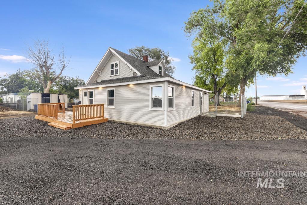 500 W Avenue D, Jerome, Idaho 83338, 5 Bedrooms, 2 Bathrooms, Residential For Sale, Price $339,900, 98992567