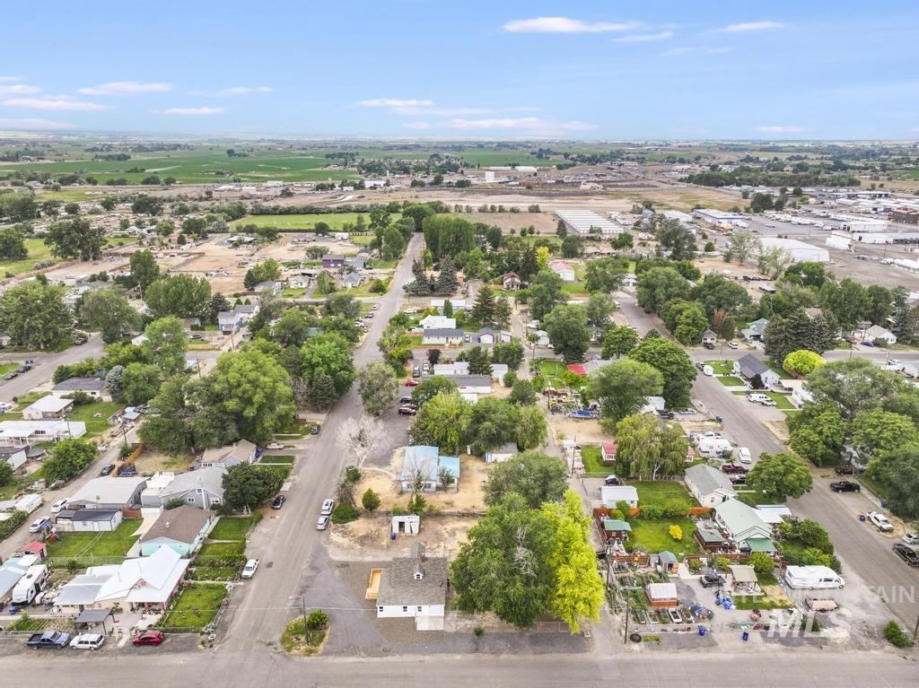 500 W Avenue D, Jerome, Idaho 83338, 5 Bedrooms, 2 Bathrooms, Residential For Sale, Price $339,900, 98992567