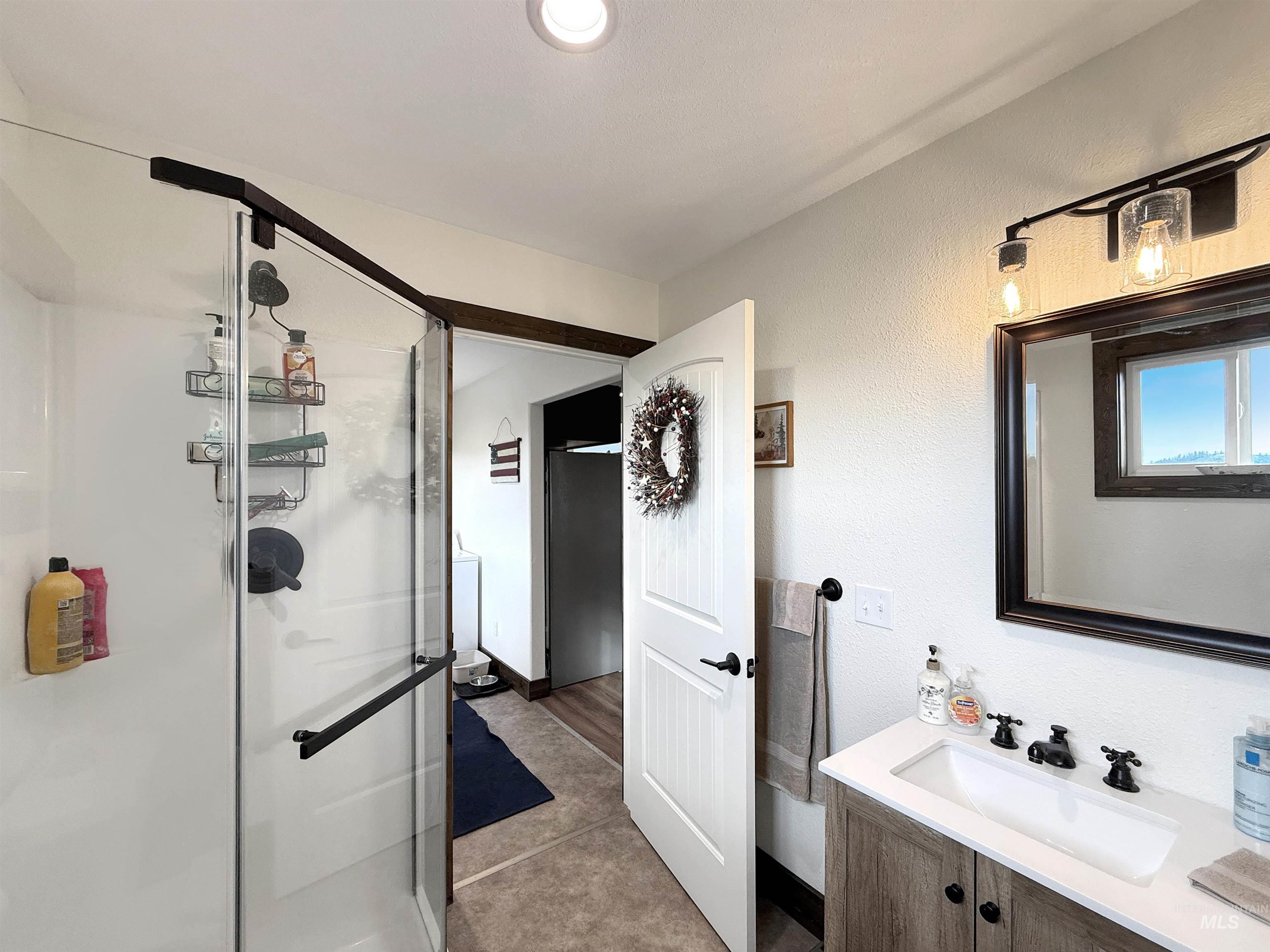 14 Hidden Ranch Ln, Grangeville, Idaho 83530, 1 Bedroom, 1 Bathroom, Residential For Sale, Price $499,000,MLS 98992570